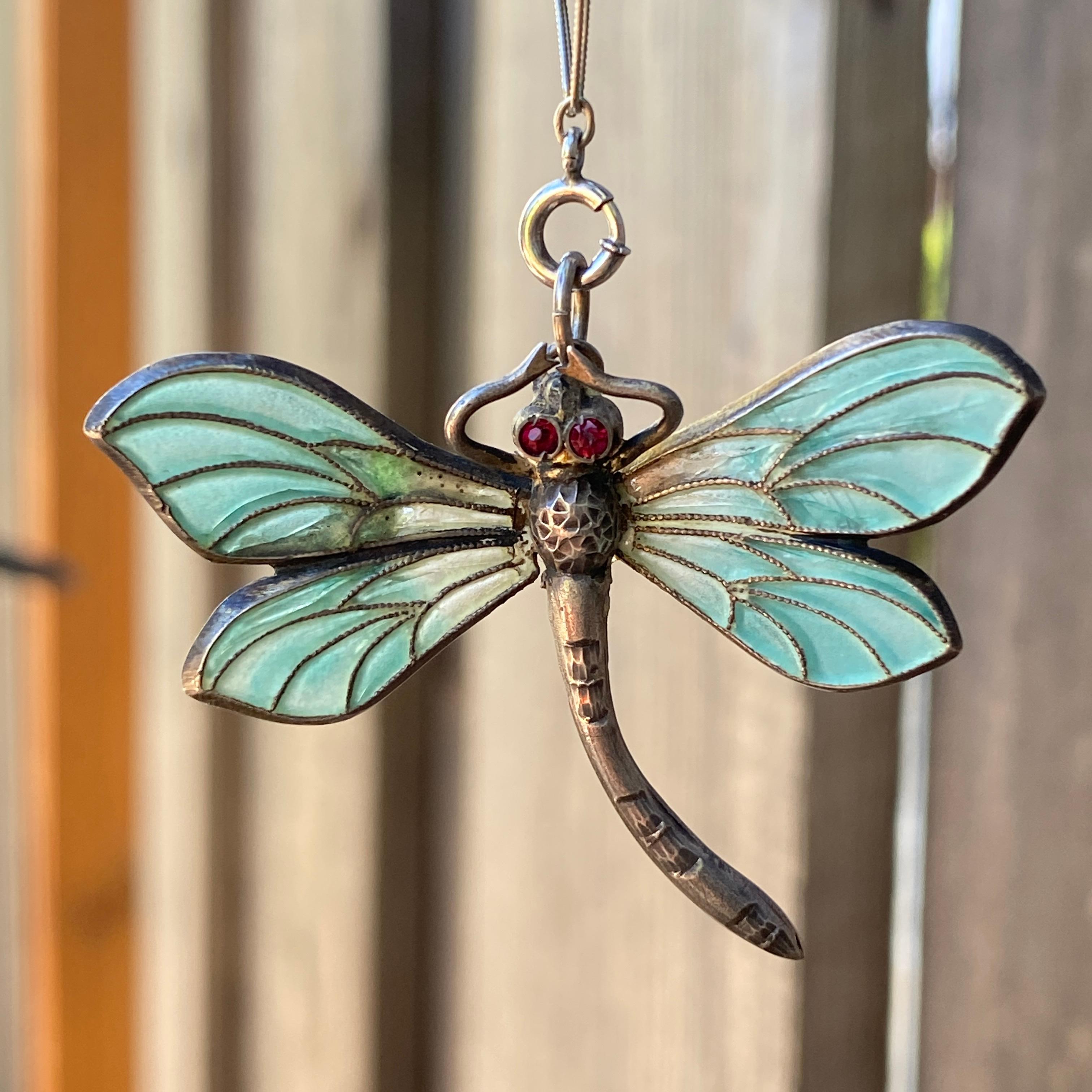Art Nouveau Plique-a-Jour Dragonfly Silver Pendant Necklace Pour femmes en vente