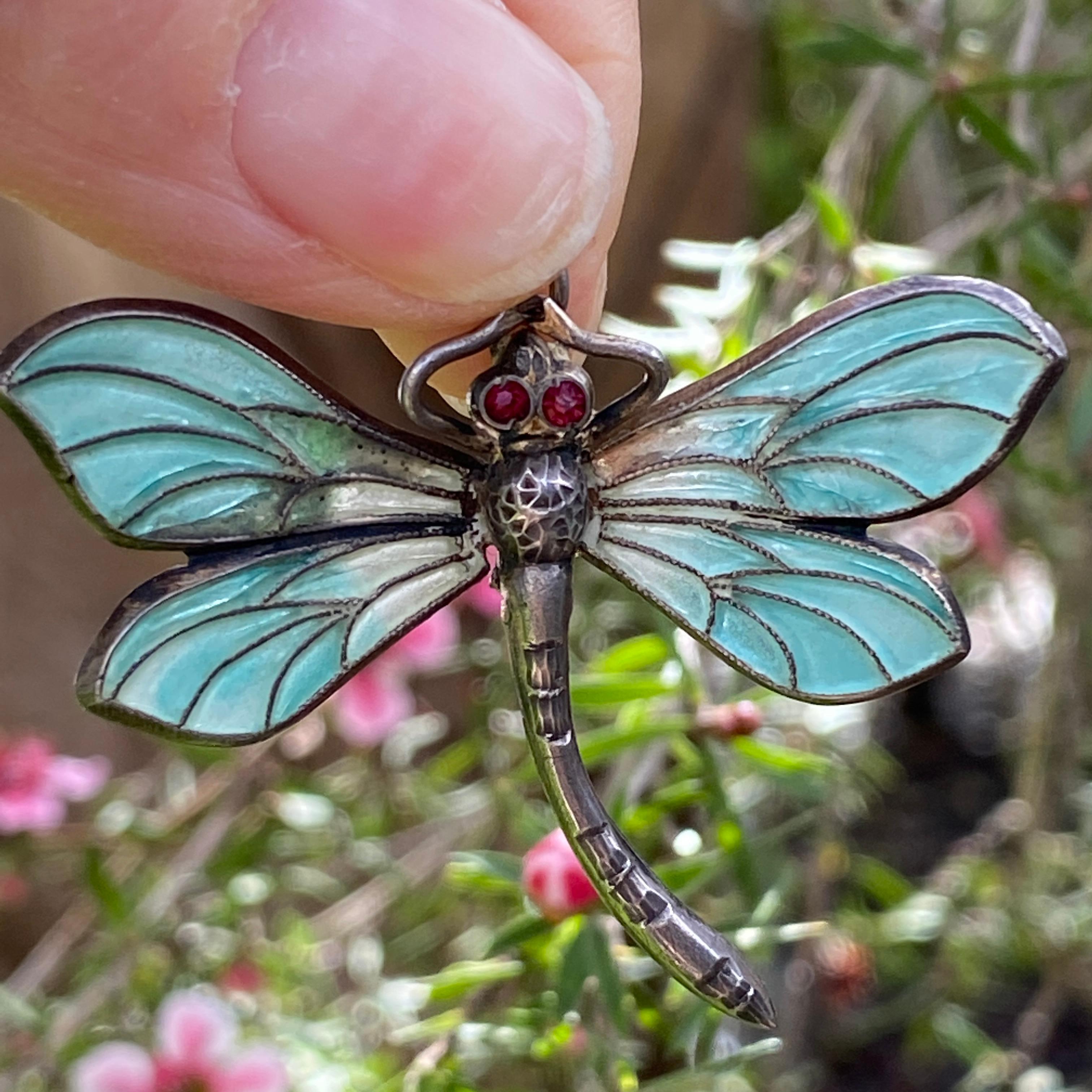 Art Nouveau Plique-a-Jour Dragonfly Silver Pendant Necklace For Sale 3