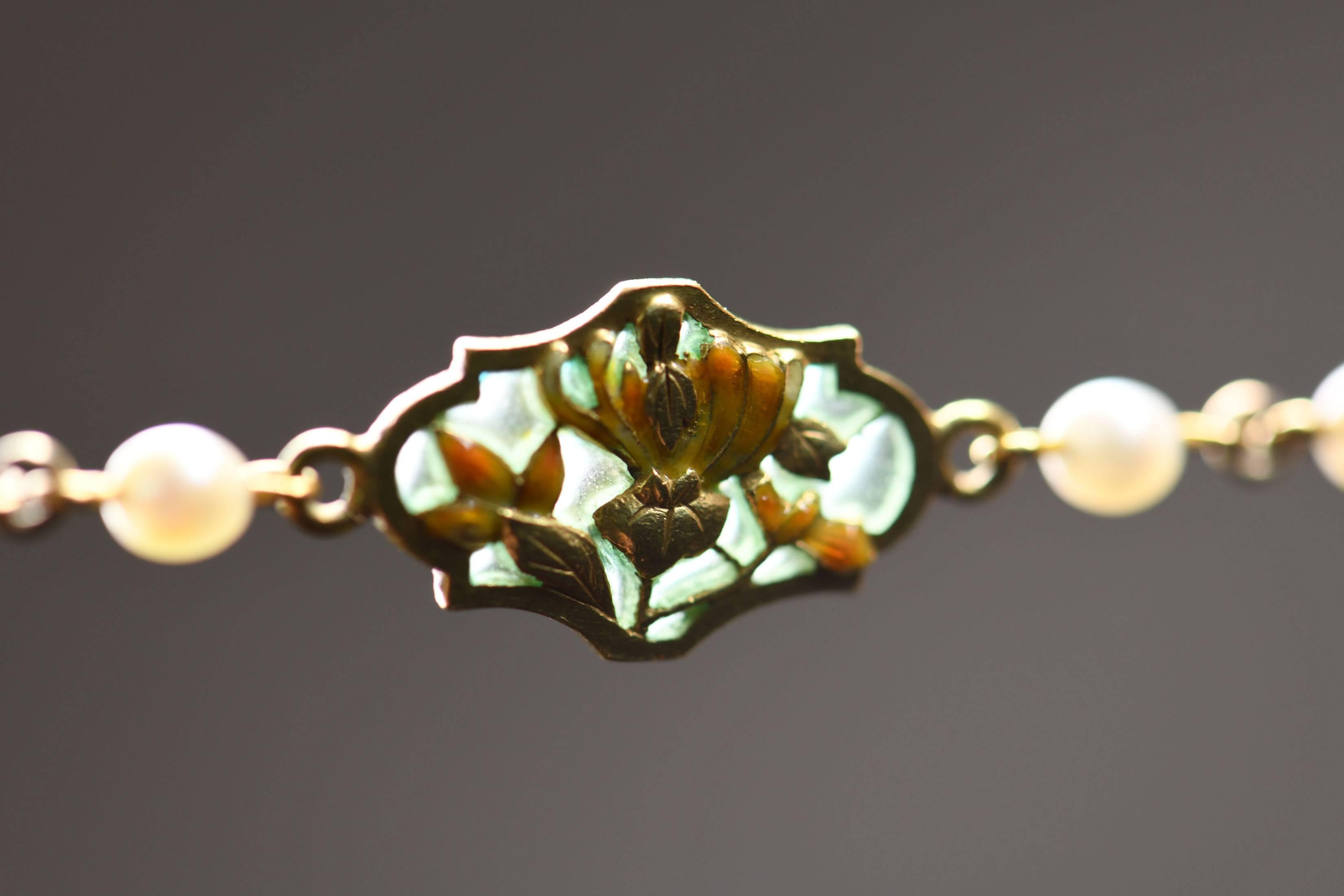 Art Deco Art Nouveau Plique-a-Jour Enamel, Pearl and Yellow Gold Flower Necklace