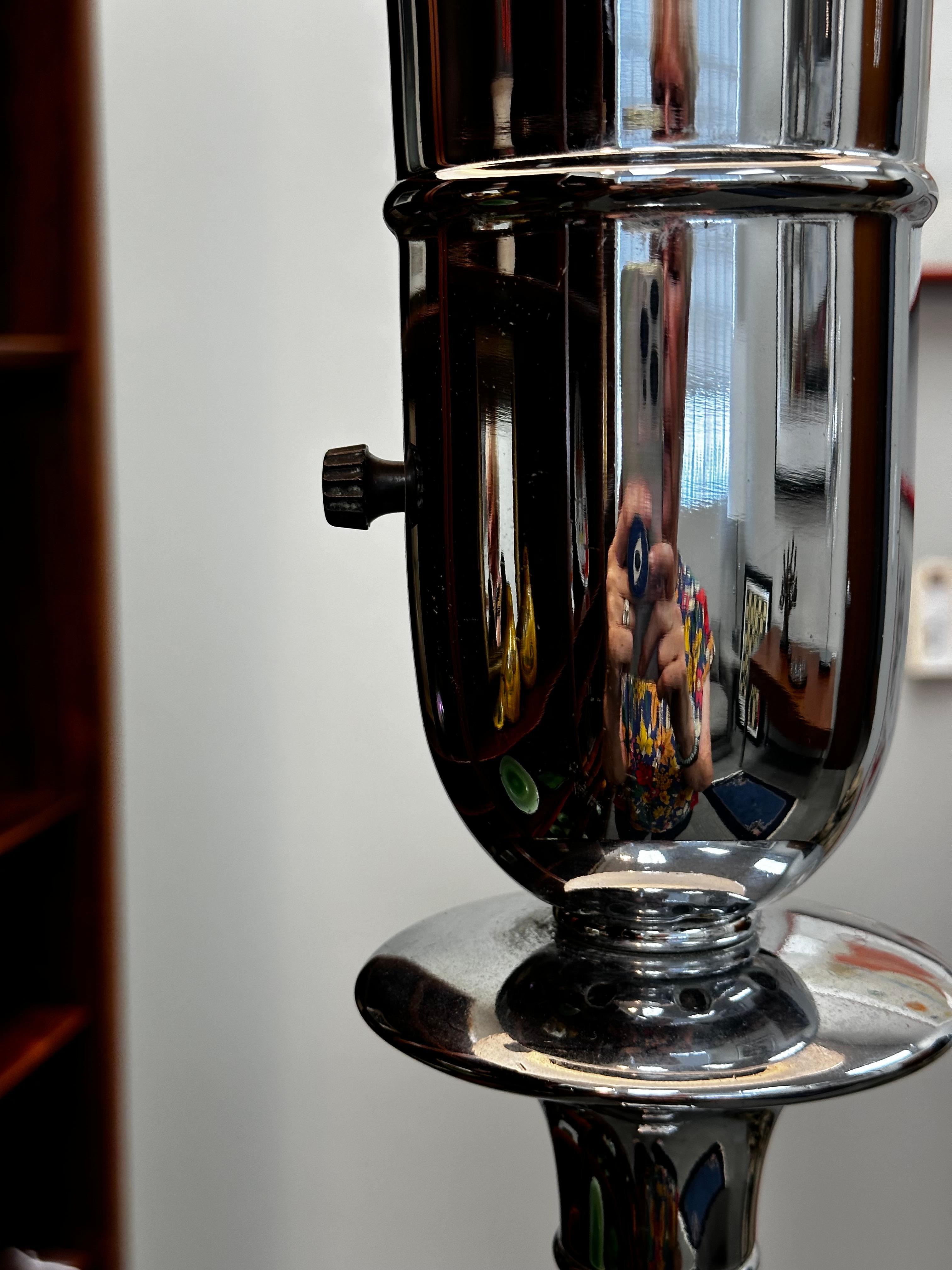 20ième siècle Torchère Art Nouveau chromée polie en vente