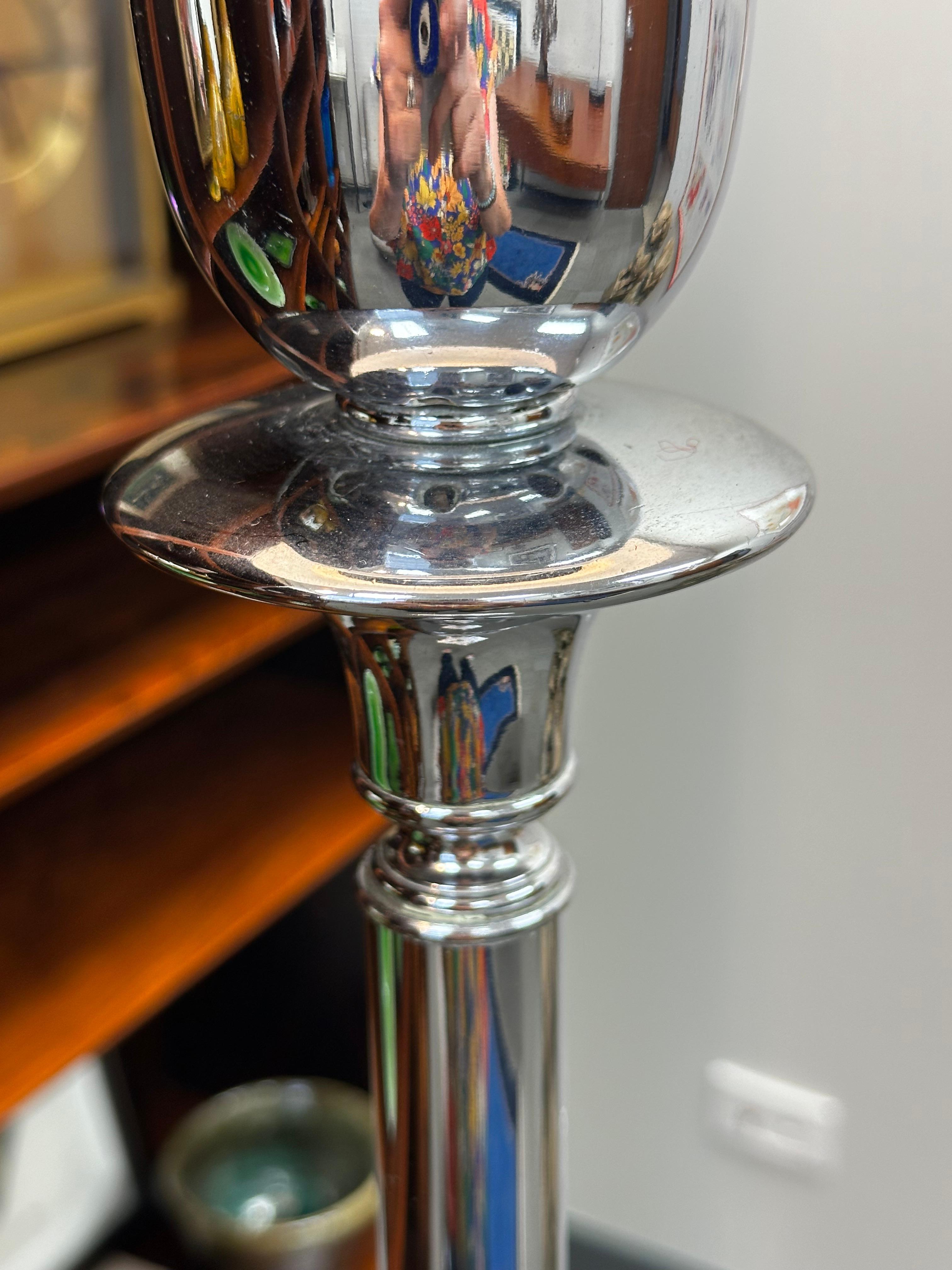 Chrome Torchère Art Nouveau chromée polie en vente