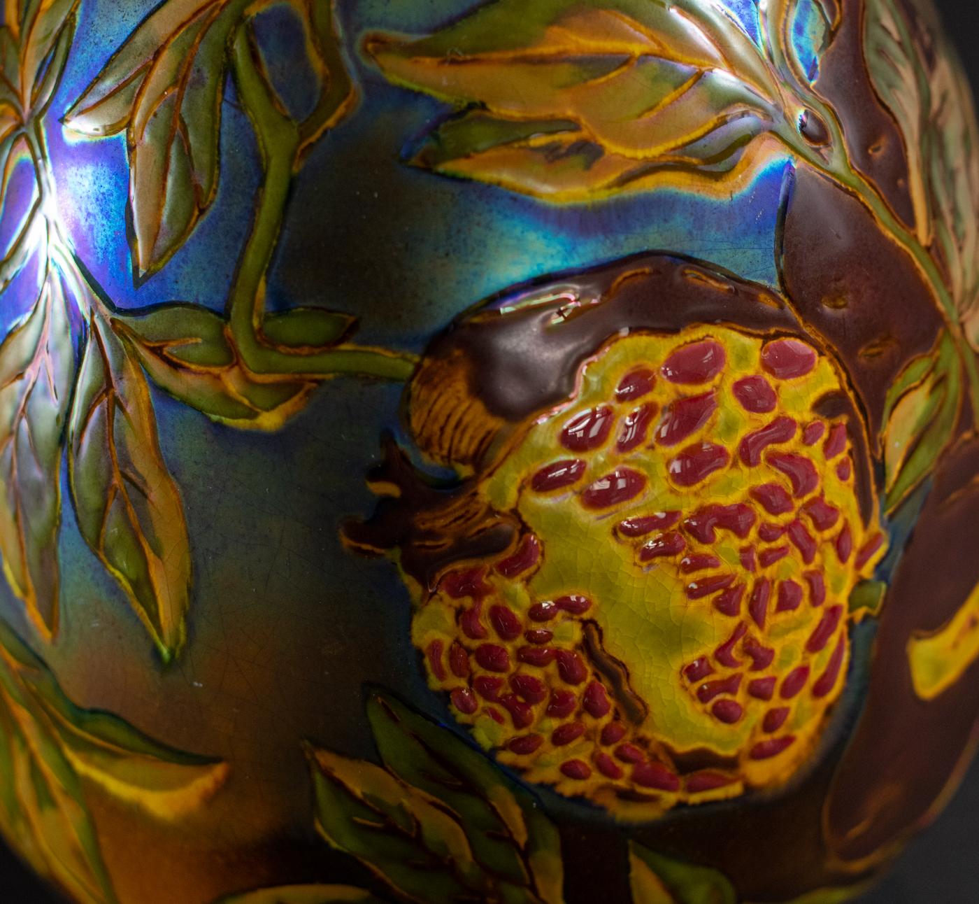 Art Nouveau Pomegranate Vase by Táde Sikorsky for Zsolnay For Sale 6