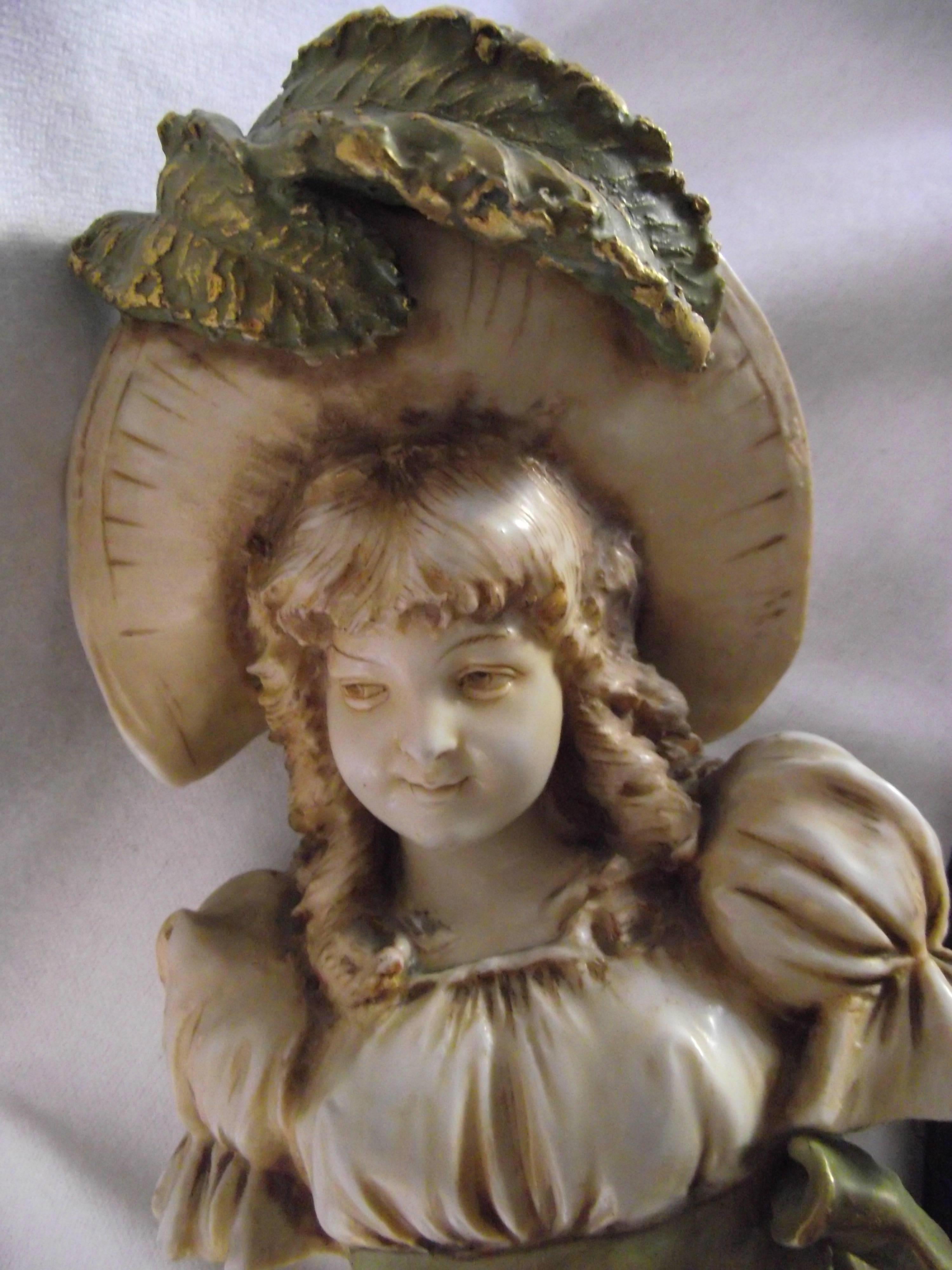 Art Nouveau Porcelain Girl Bust, Manner of Edward Stellmacher For Sale 2