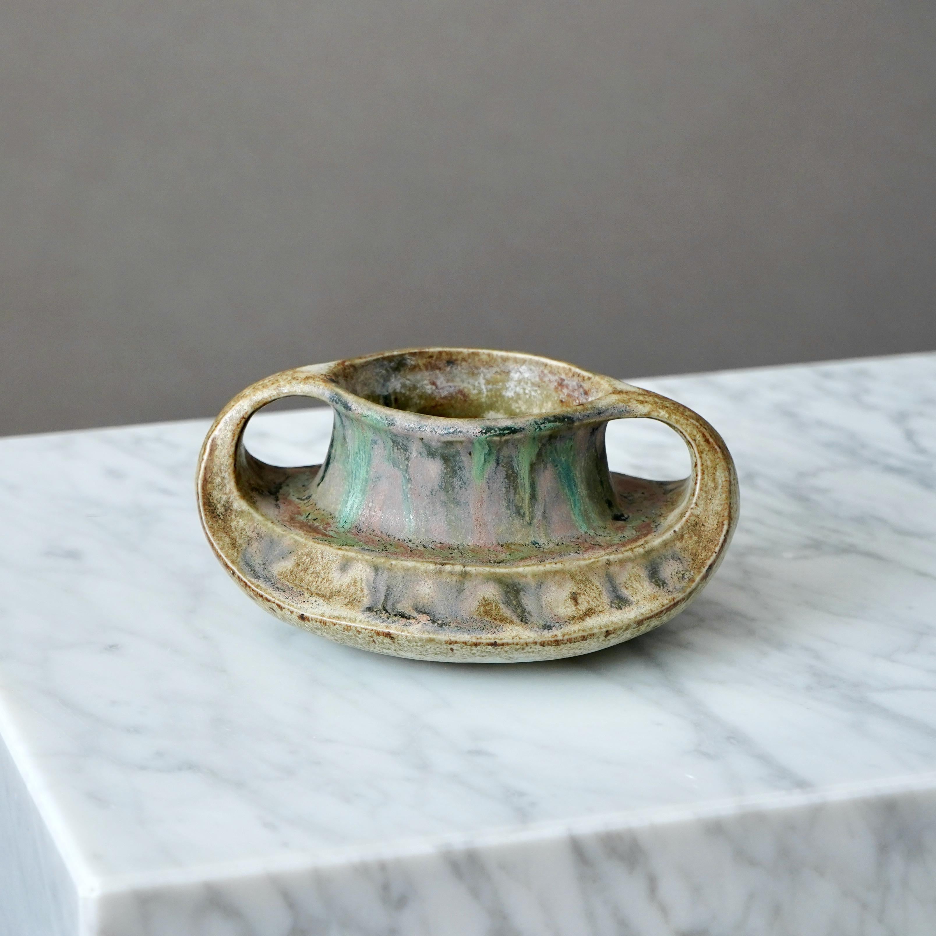 Francese Vaso in ceramica Art Nouveau di Charles Greber. Beauvais, Francia, 1920 circa. in vendita