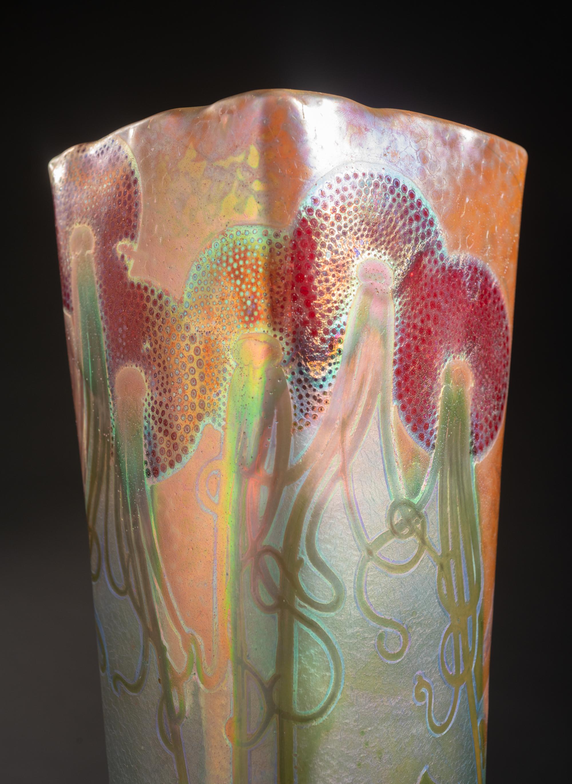 Jarrón Art Nouveau Psicodélico Diente de León de Clement Massier en venta 4