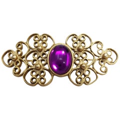 Art Nouveau Purple Cabochon Ornate Pin Brooch in Gold, Early 1900s