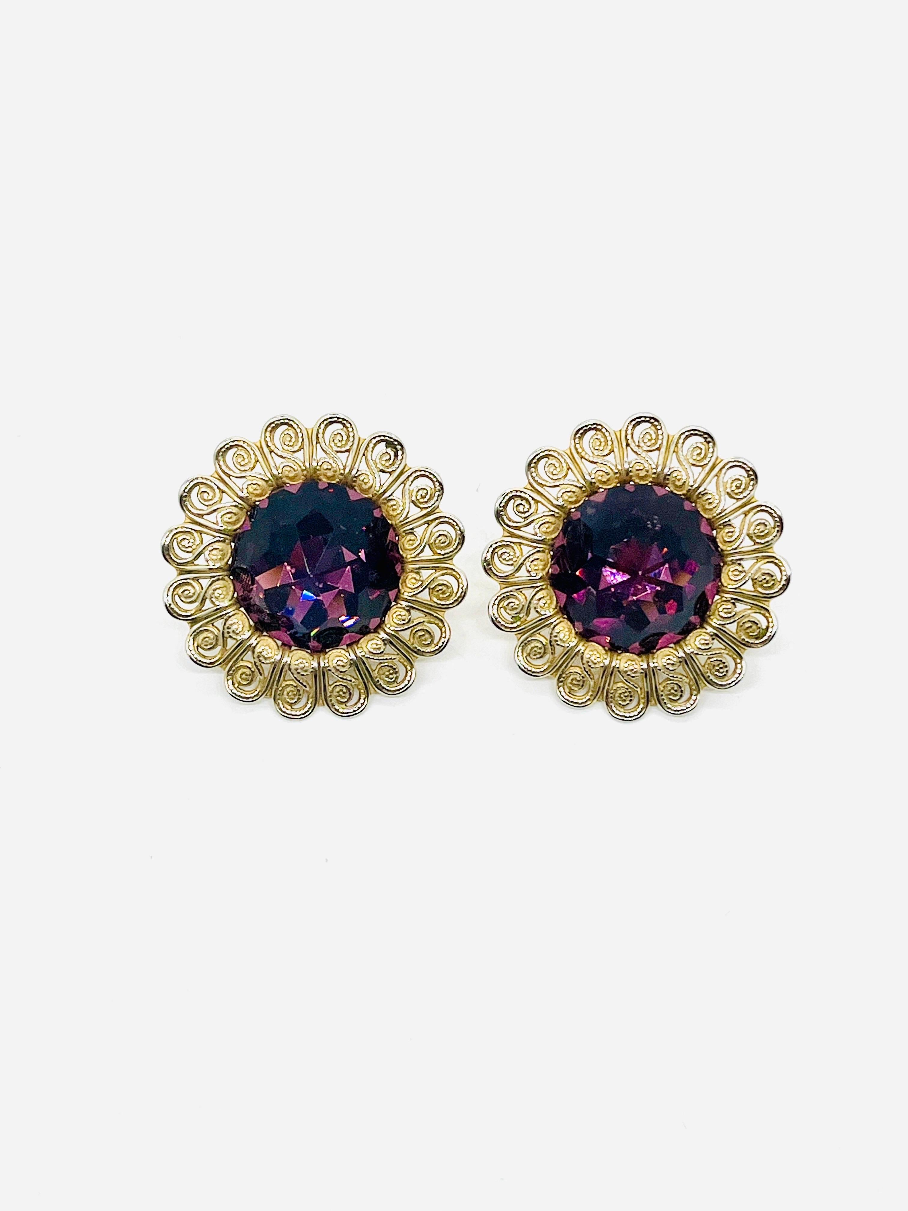 Art Nouveau Plum Purple Rivoli Crystal Rhinestone Pinwire Halo Sunflower Clip Earrings, Gold Brass Details

The cut of this rivoli rhinestone is stunning. It catches the luster and sparkle like few that I've encountered. I classified it as a 