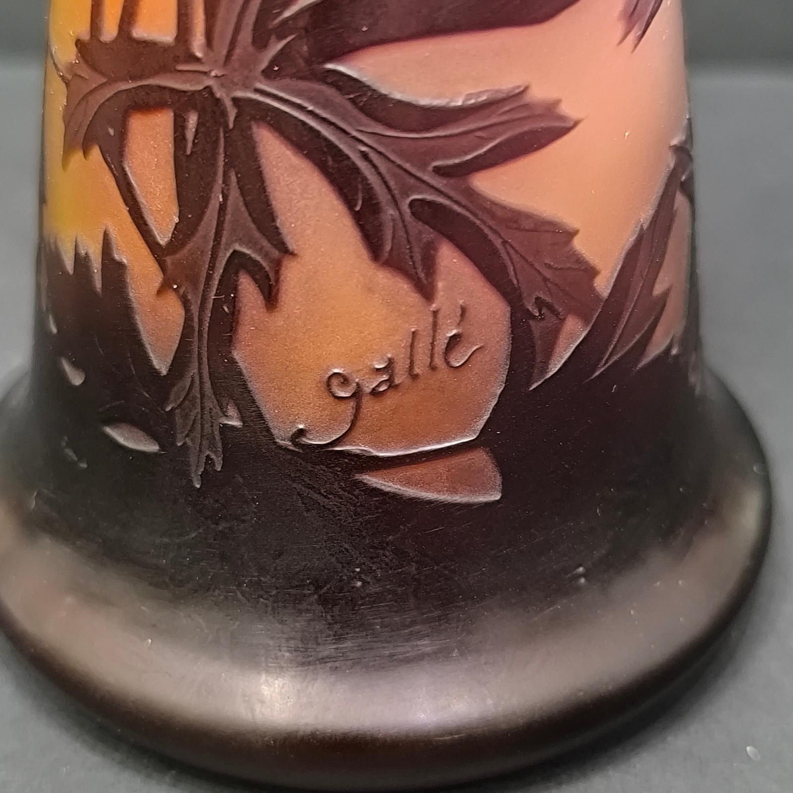 Vaso Art Nouveau Emile Galle Soliflores 'Anémones d'Alpes', Francia, anni '900 in vendita 4