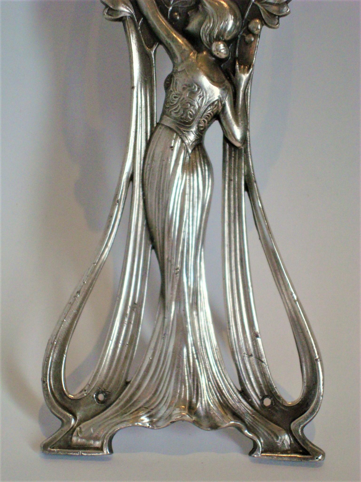 20th Century Art Nouveau Push Bell, France, 1900 For Sale