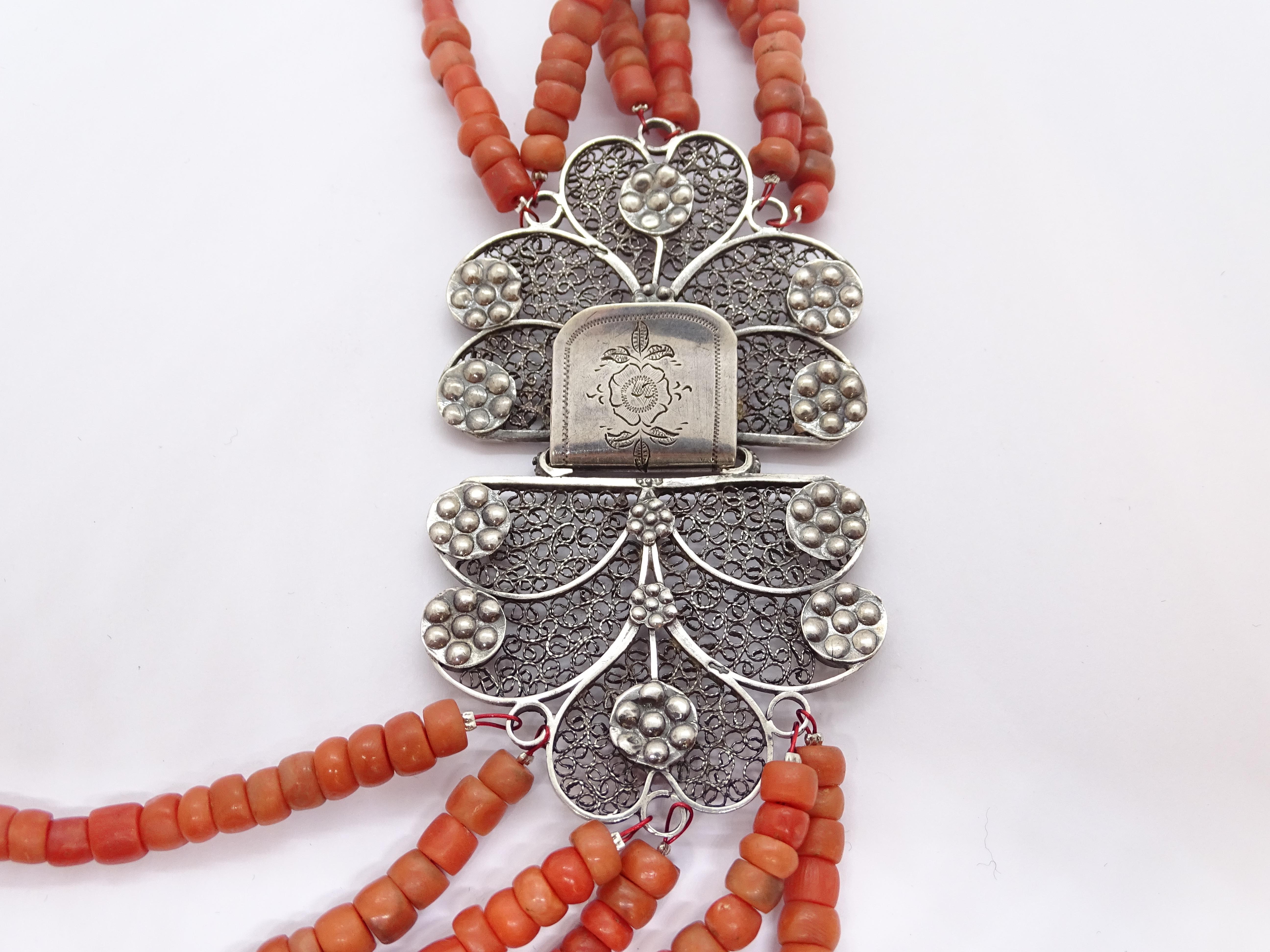 Art Nouveau Red coral necklace, filigree brooch, Dutch silver 835 7