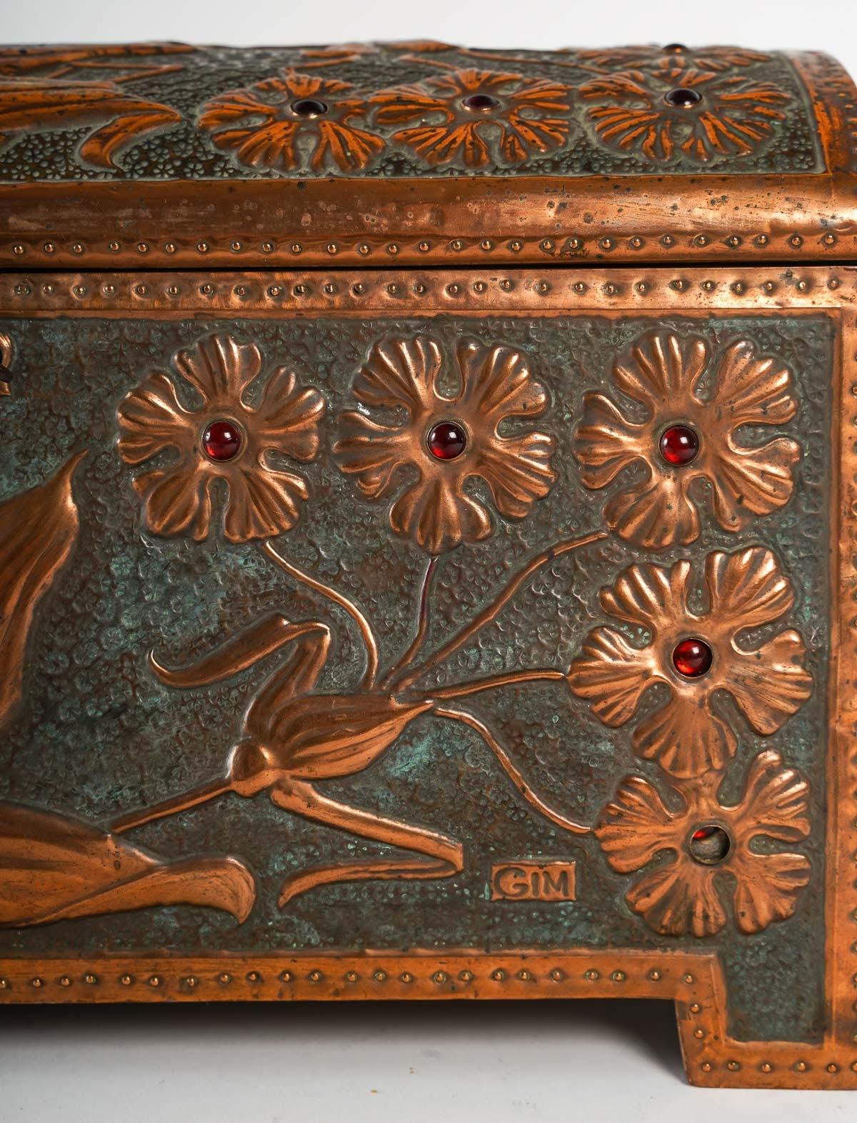 French Art Nouveau Repoussé Copper Box, circa 1900. For Sale