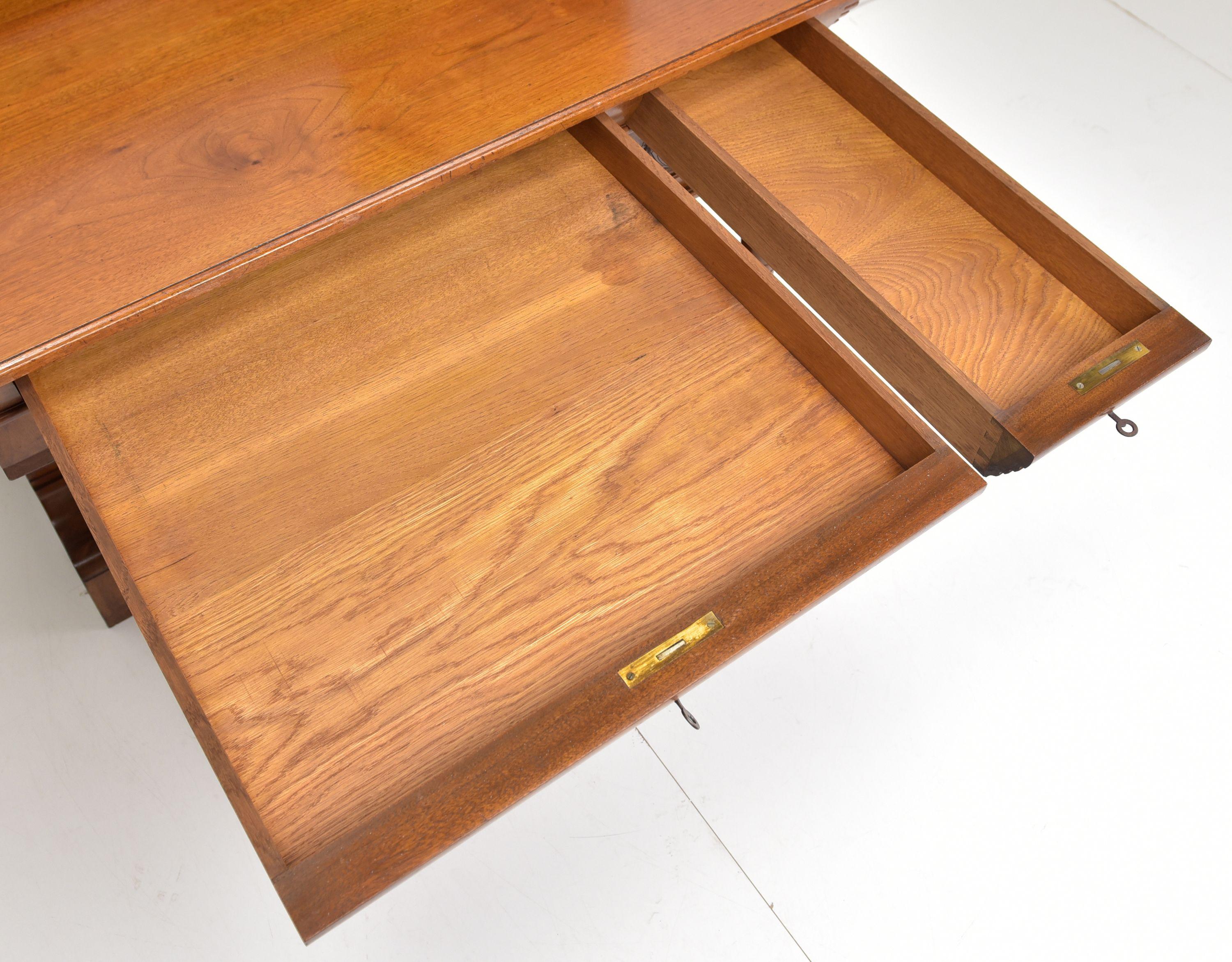 Oak Art Nouveau Restoration Desk / Lady'S Desk in Walnut