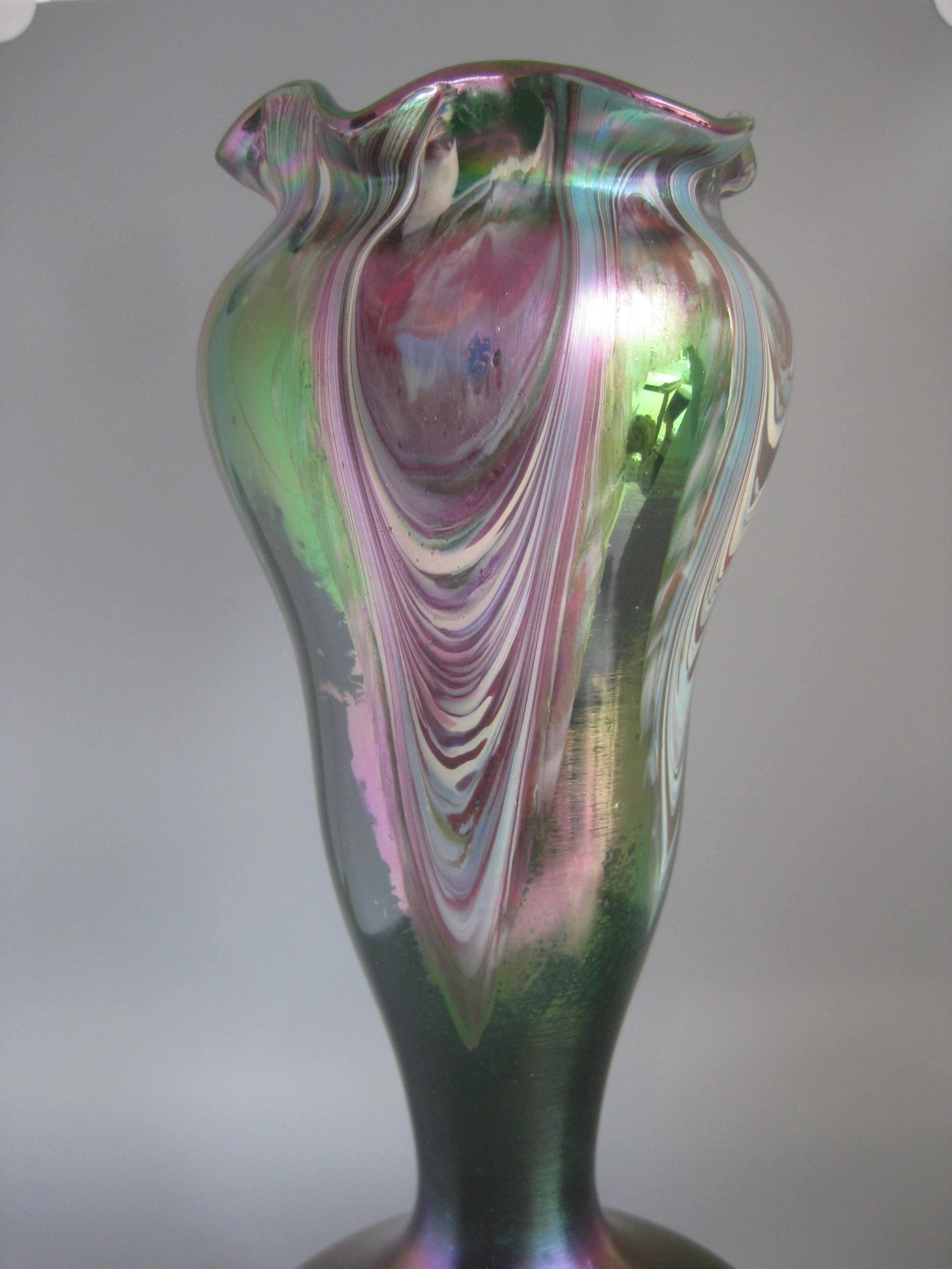 Art Nouveau Rindskopf Pulled Feather Czech Bohemian Art Glass Loetz Style Vase For Sale 7