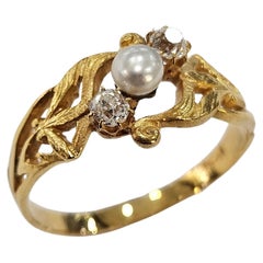 Art Nouveau Ring 1920
s Old Mine Diamond and Pearl Cultured Yellow Gold 18 Kts