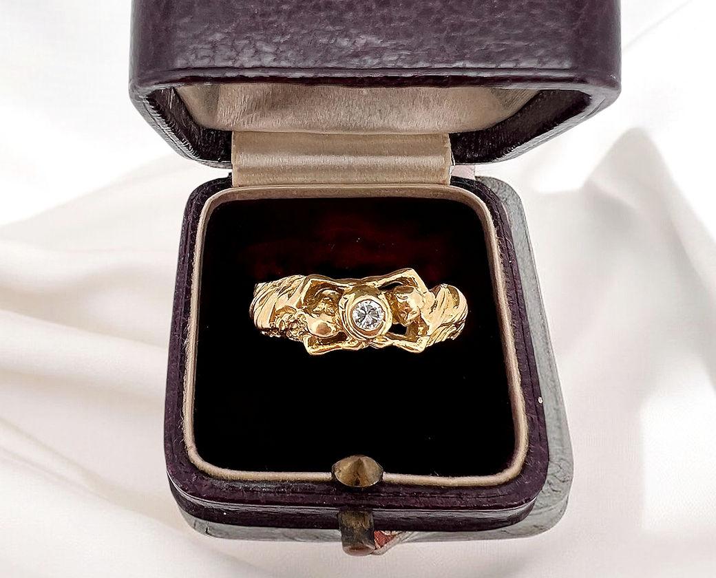 Art Nouveau Ring in 18K Gold and Diamond – Women’s Motif For Sale 2