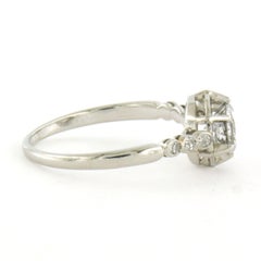 Anello in stile Art Nouveau con diamanti a taglio brillante e a taglio singolo fino a 0,60 ct, in platino