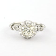 Bague ART NOUVEAU sertie de diamants taille « old mine » et taille simple, d'un poids total allant jusqu'à 1,60 ct, en or 14 carats