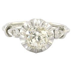 Bague ART NOUVEAU sertie de diamants taille « old mine » et taille simple, d'un poids total allant jusqu'à 1,60 ct, en or 14 carats
