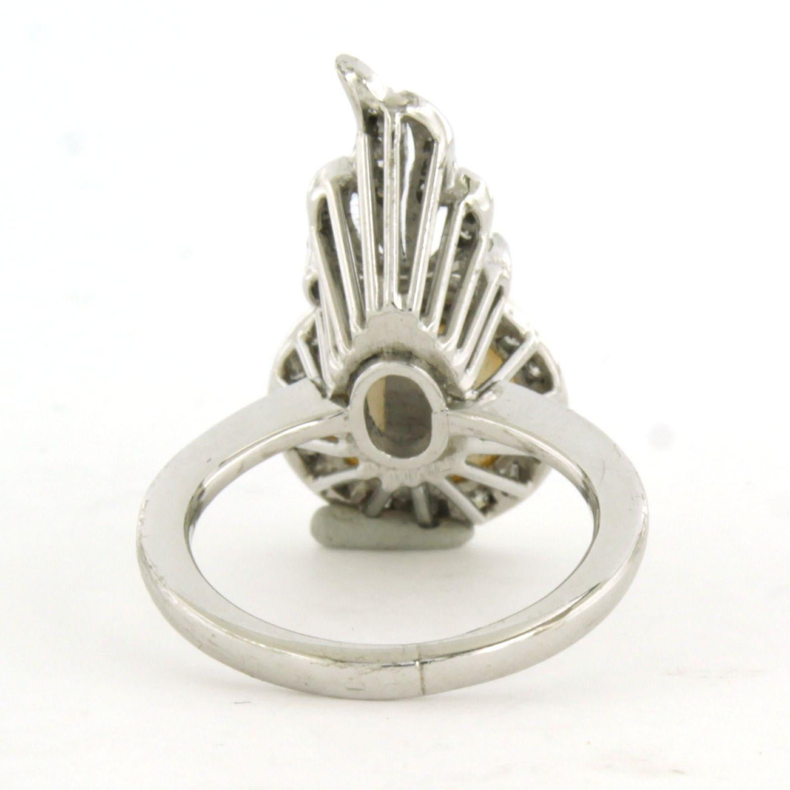 ART NOUVEAU Ring with pearl and single cut diamonds up to 0.20ct 14k white gold In Excellent Condition For Sale In The Hague, ZH