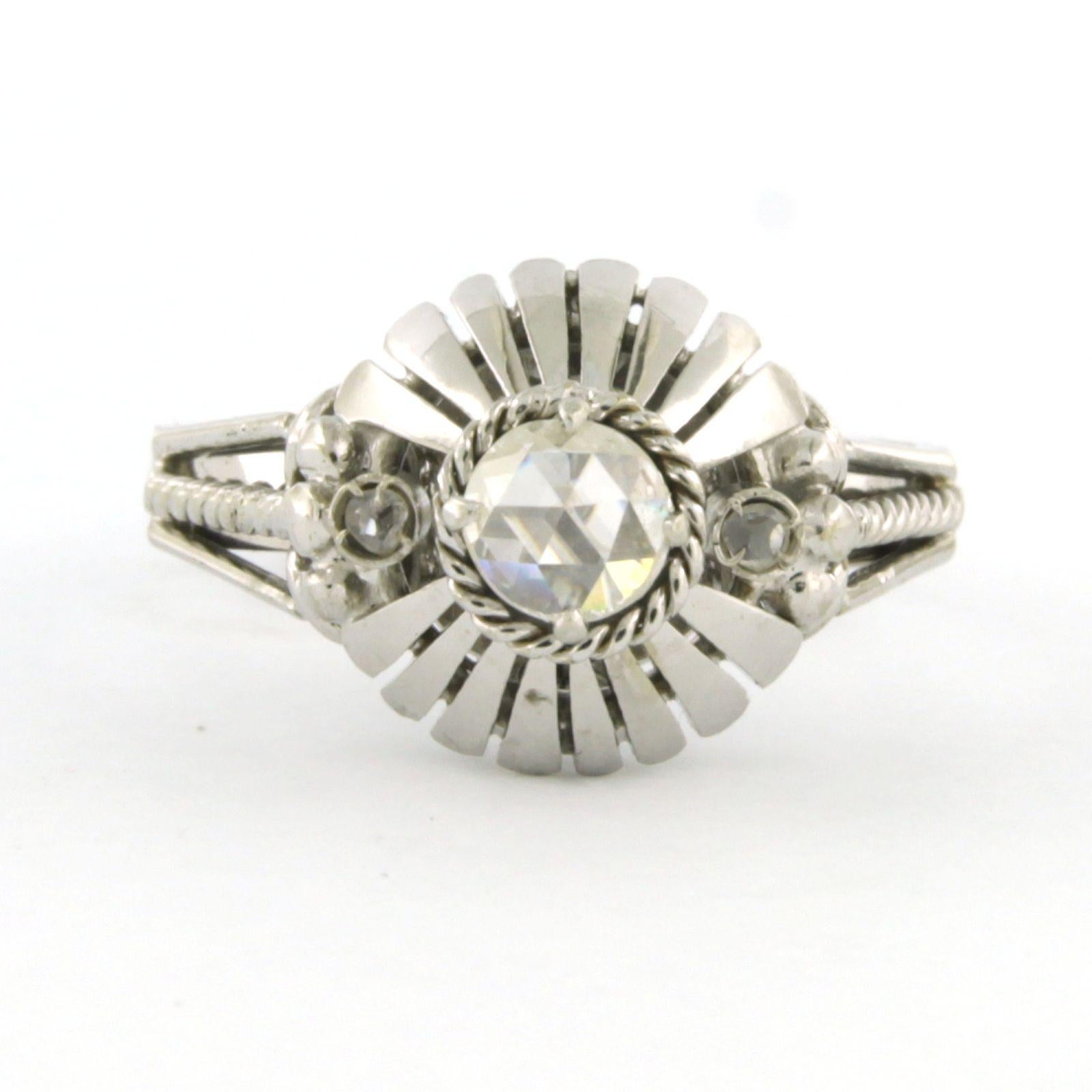 Anello solitario in oro bianco 18k con diamanti taglio rosa fino a circa 0,20 ct F/G SI - misura US 6 - EU 16,5 (52)

Descrizione dettagliata

La parte superiore dell'anello è larga 1,2 cm e alta 1,1 cm.

Misura dell'anello US 6 - EU 16.5 (52).