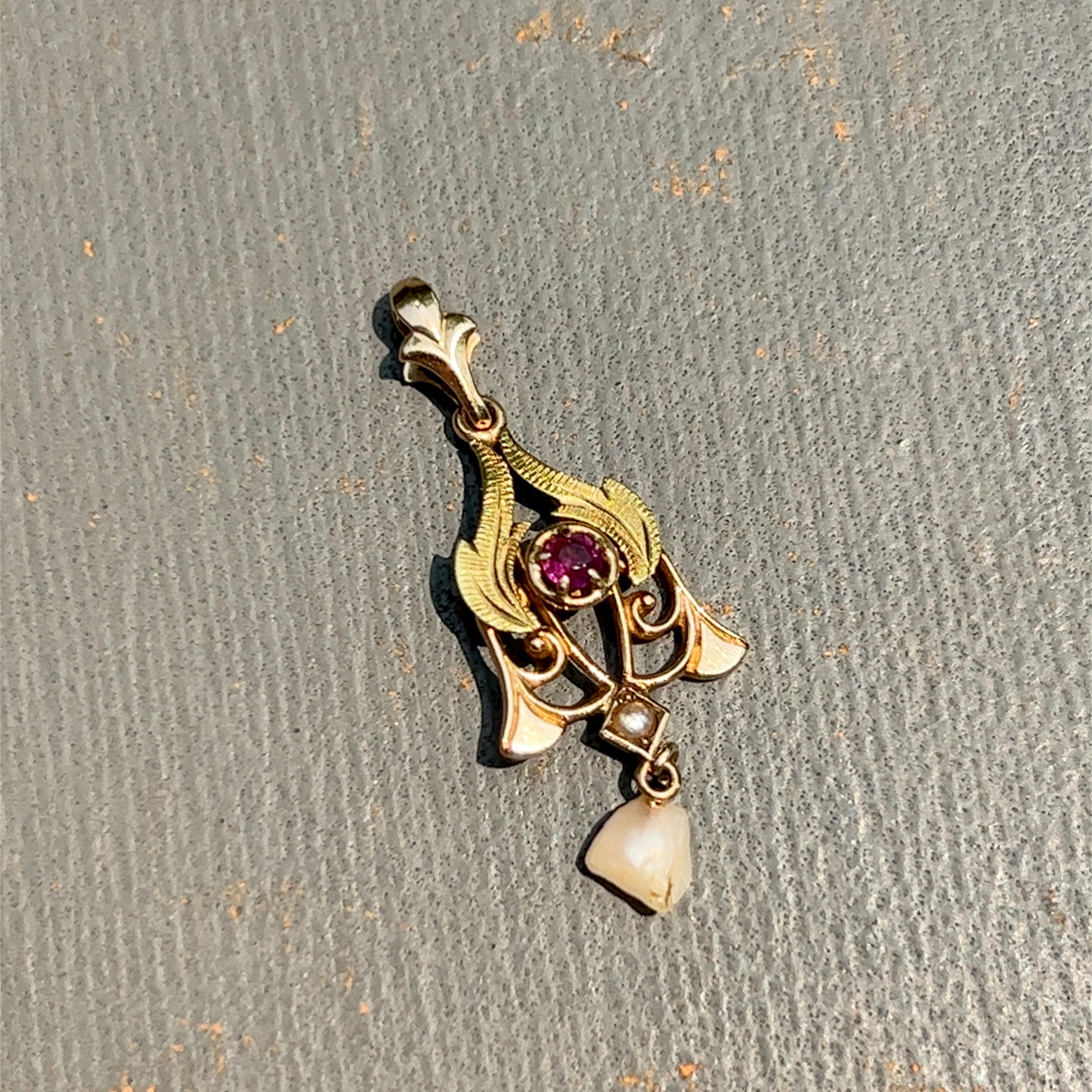 Women's or Men's Art Nouveau River Pearl & Pink Sapphire Pendant in 10K Yellow Gold