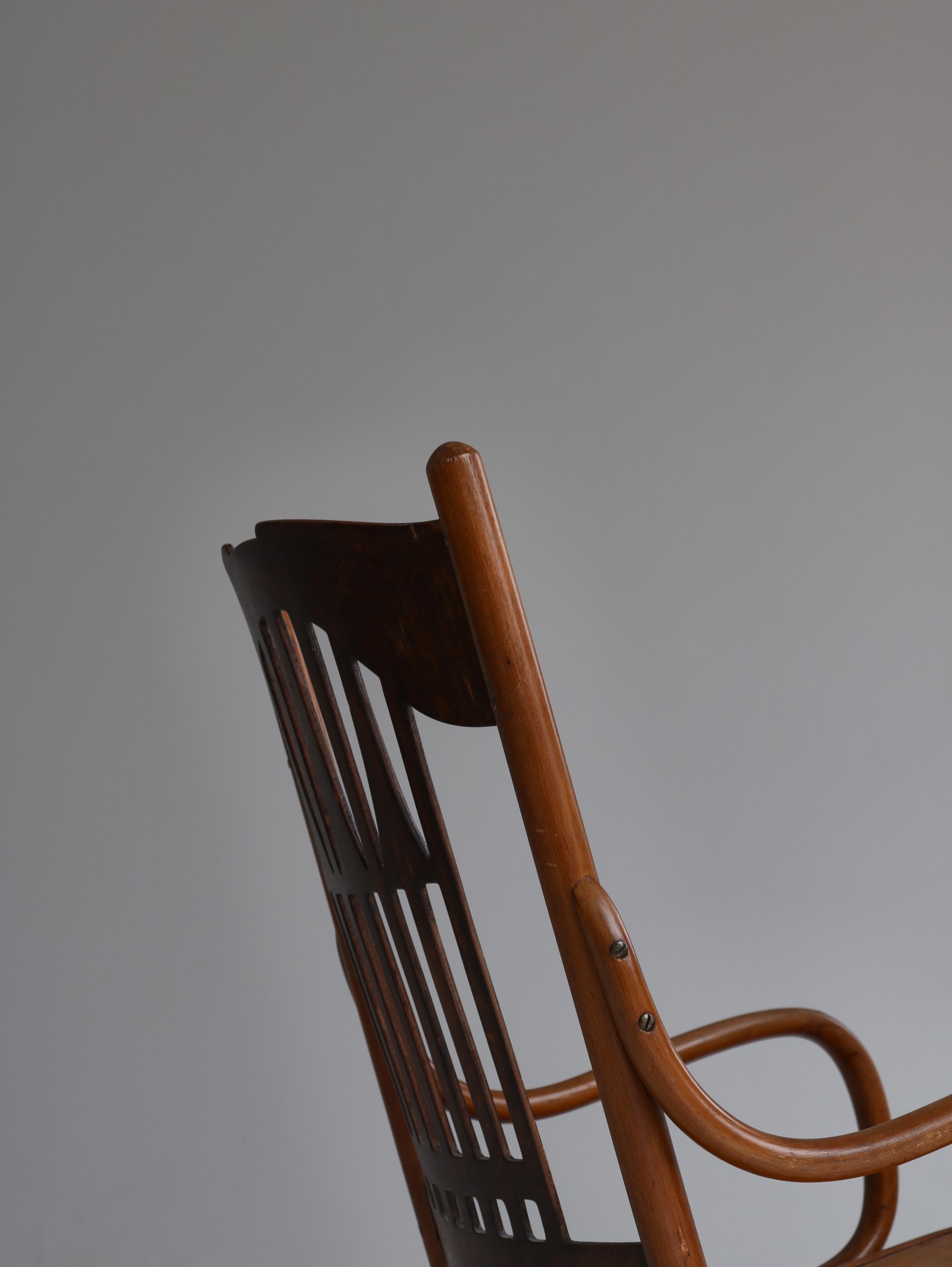Early 20th Century Art Nouveau Rocking Chair by Gustav Siegel for Jacob & Josef Kohn, Austria, 1904