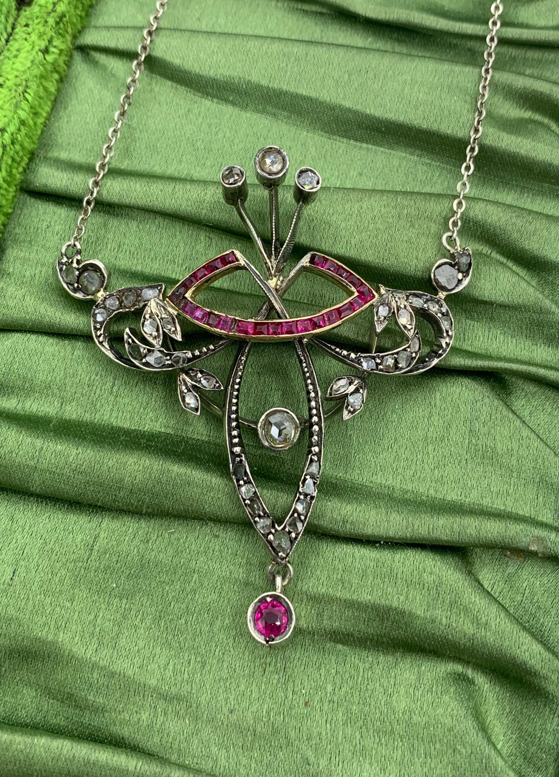belle rose necklace