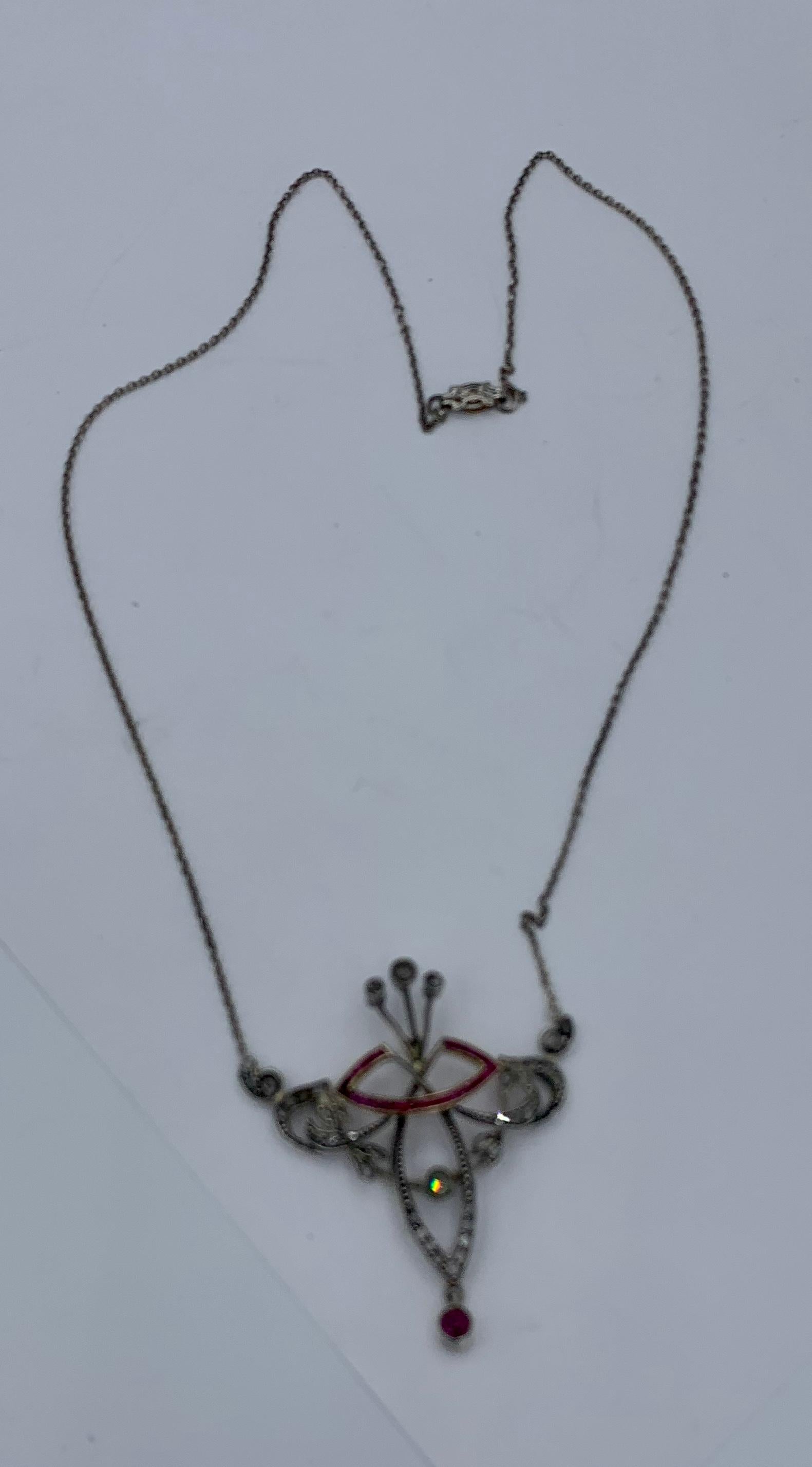 Art Nouveau Rose Cut Diamond Ruby Necklace Belle Époque Pendant For Sale 2