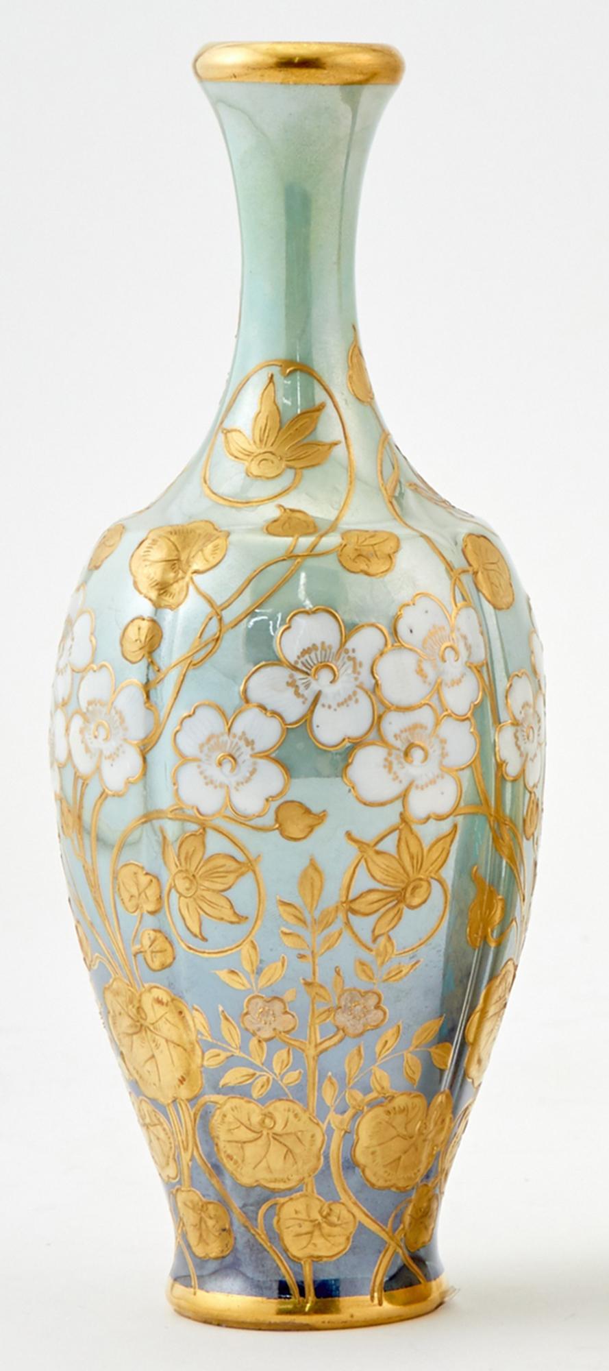 19th Century  Art Nouveau Royal Vienna Hand-Painted Porcelain Portrait Cabinet Vase For Sale