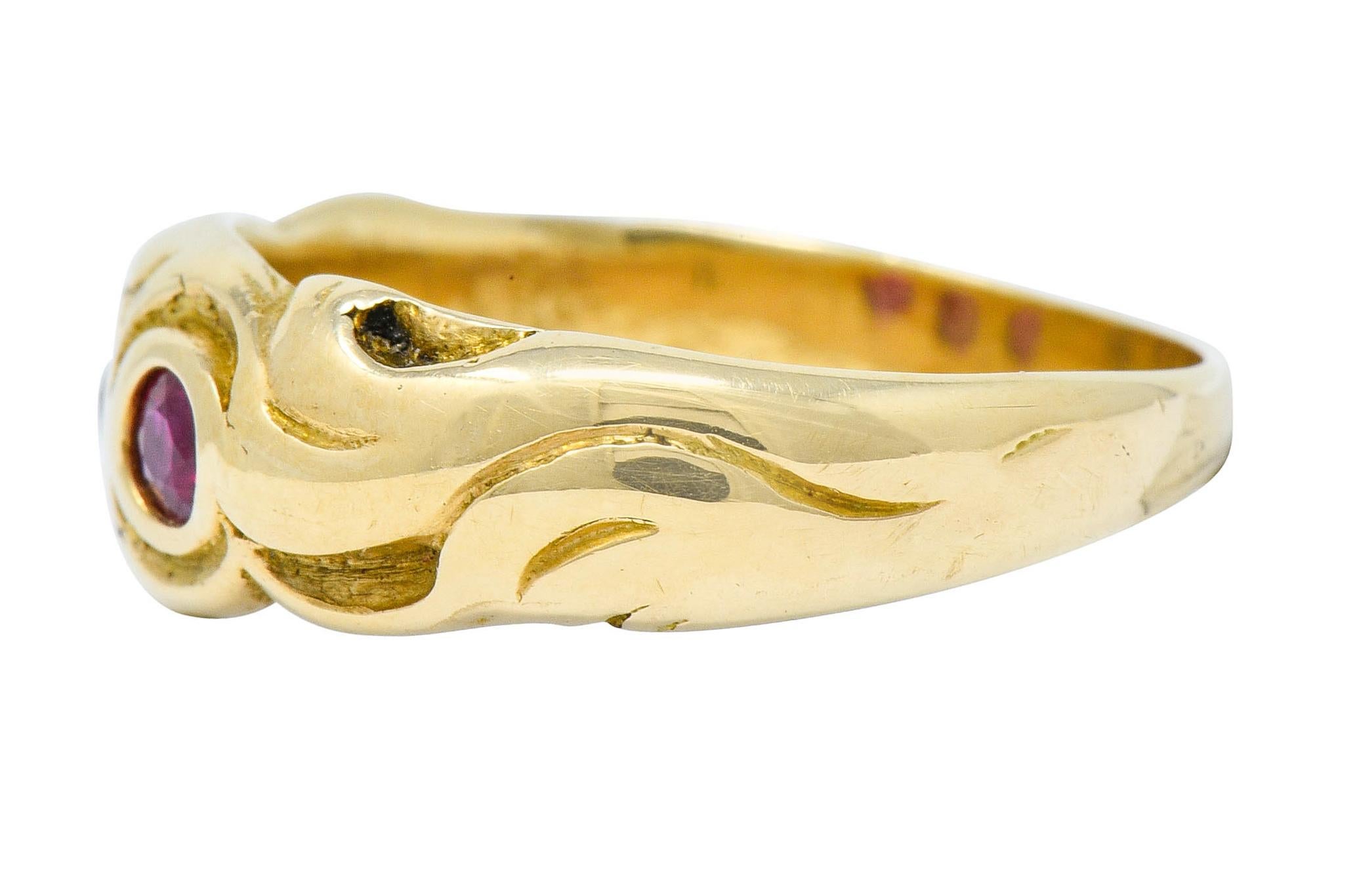 Women's or Men's Art Nouveau Ruby 14 Karat Gold Three-Stone Band Ring