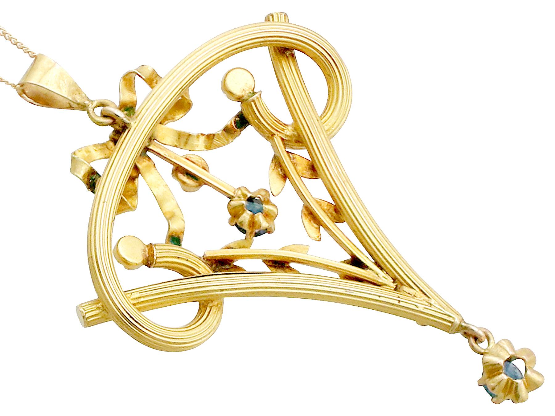 Donna Ciondolo Art Nouveau in oro giallo 21k con rubino, zaffiro e perle in vendita
