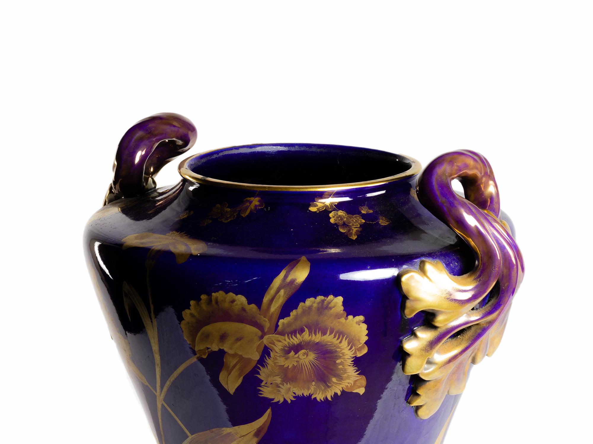 Art Nouveau Sainte Radegonde Blue De Tours Vase by Gustave Asch, 1900s In Good Condition For Sale In Lisbon, PT