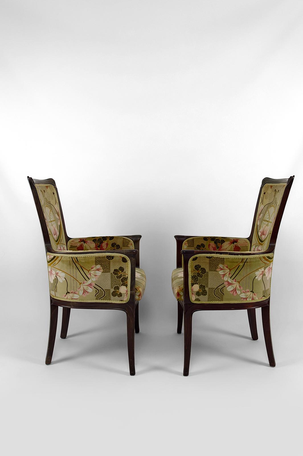 Early 20th Century Art Nouveau salon set of 3, 2 armchairs and 1 chair, France, Circa 1900 For Sale