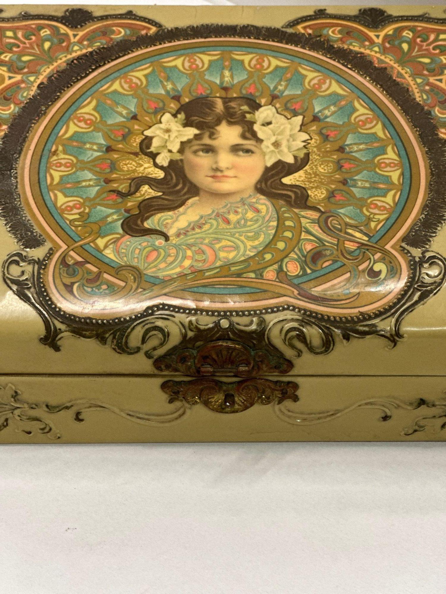 Art Nouveau Satin Lined Jewelry Box with/ Portrait on Cover For Sale 2