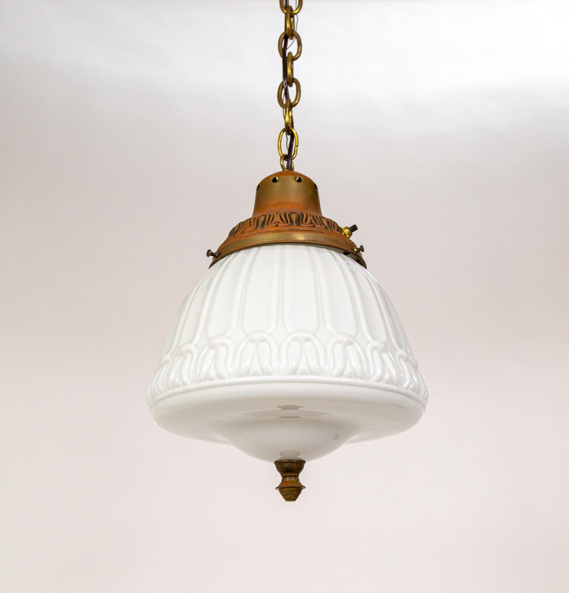 XX secolo Lampada a sospensione in stile Art Nouveau Schoolhouse in vendita