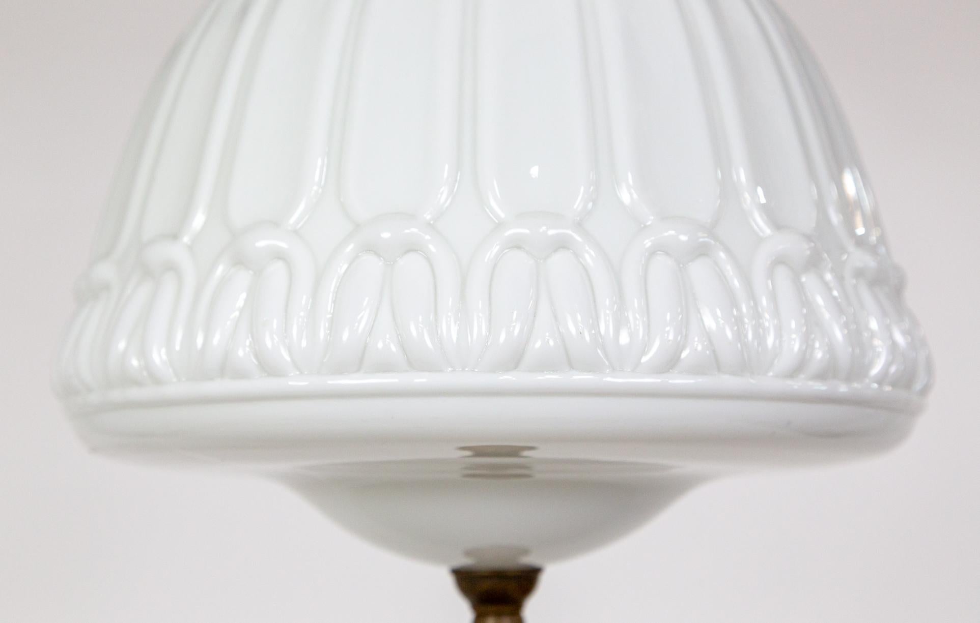 Lampada a sospensione in stile Art Nouveau Schoolhouse in vendita 3