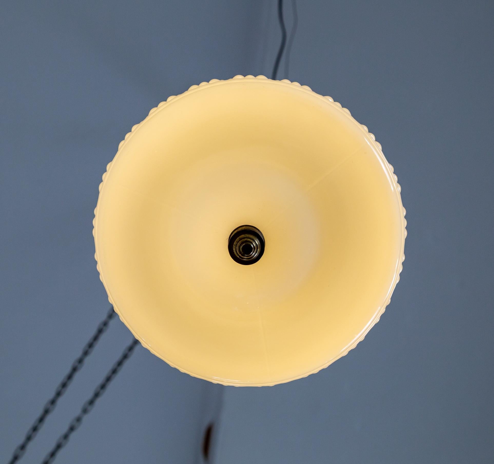 Lampada a sospensione in stile Art Nouveau Schoolhouse in vendita 4