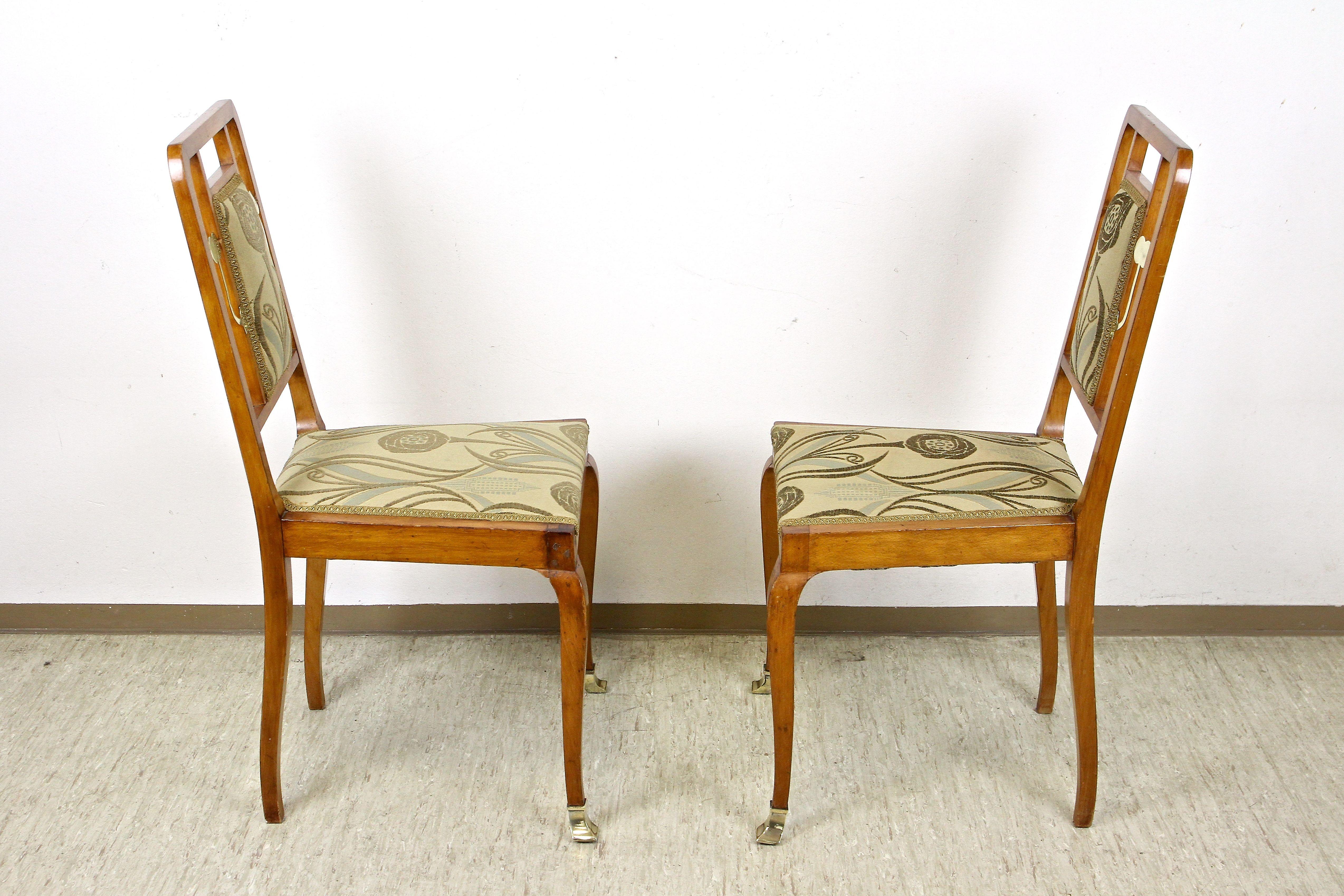 Art Nouveau Seating Set with Brass Elements + Table, Austria, circa 1910 For Sale 8