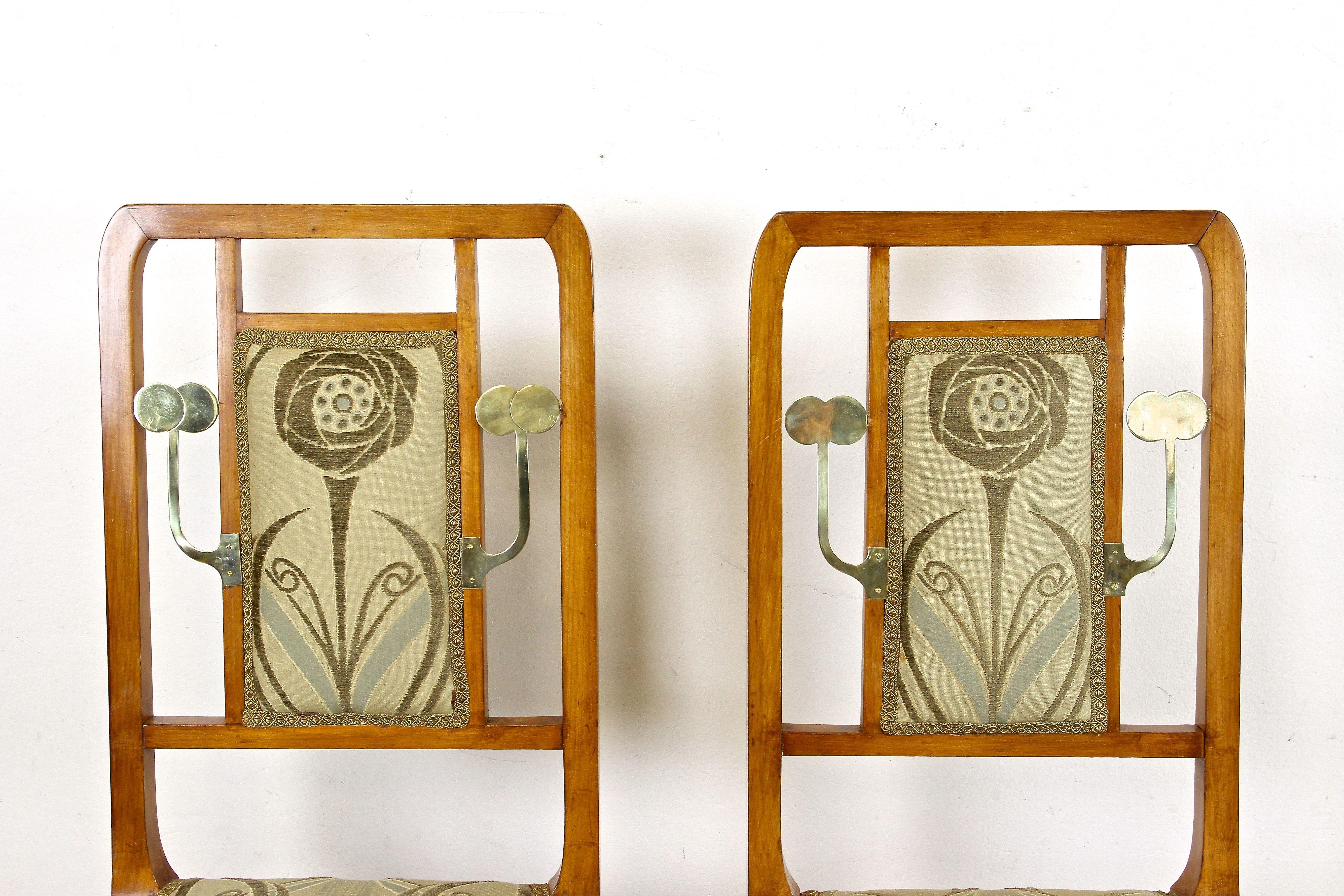 Art Nouveau Seating Set with Brass Elements + Table, Austria, circa 1910 For Sale 9