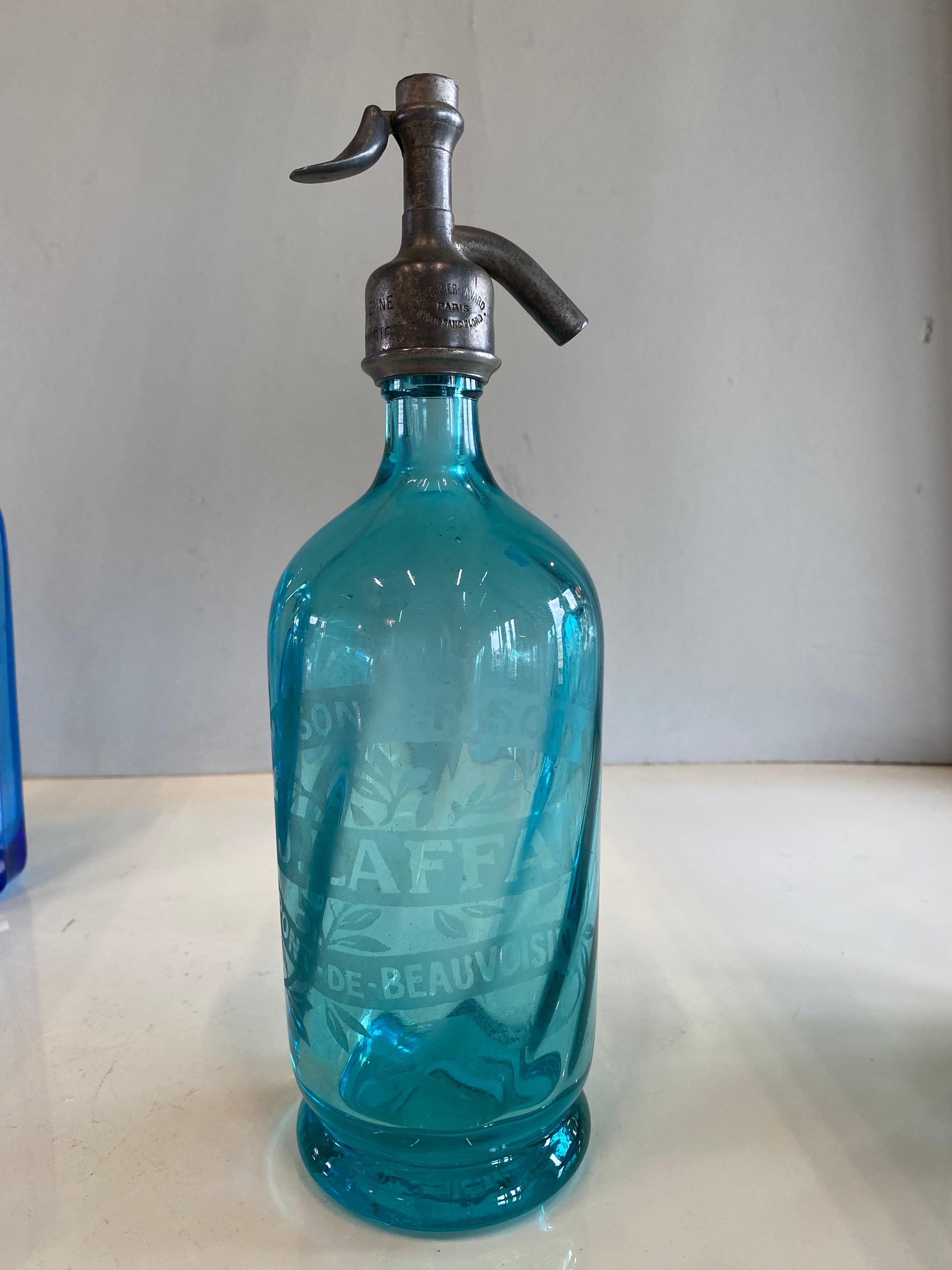 Art Nouveau Seltzer Soda Syphon Bottles Set, Blue Glass, Turquoise Glass For Sale 4