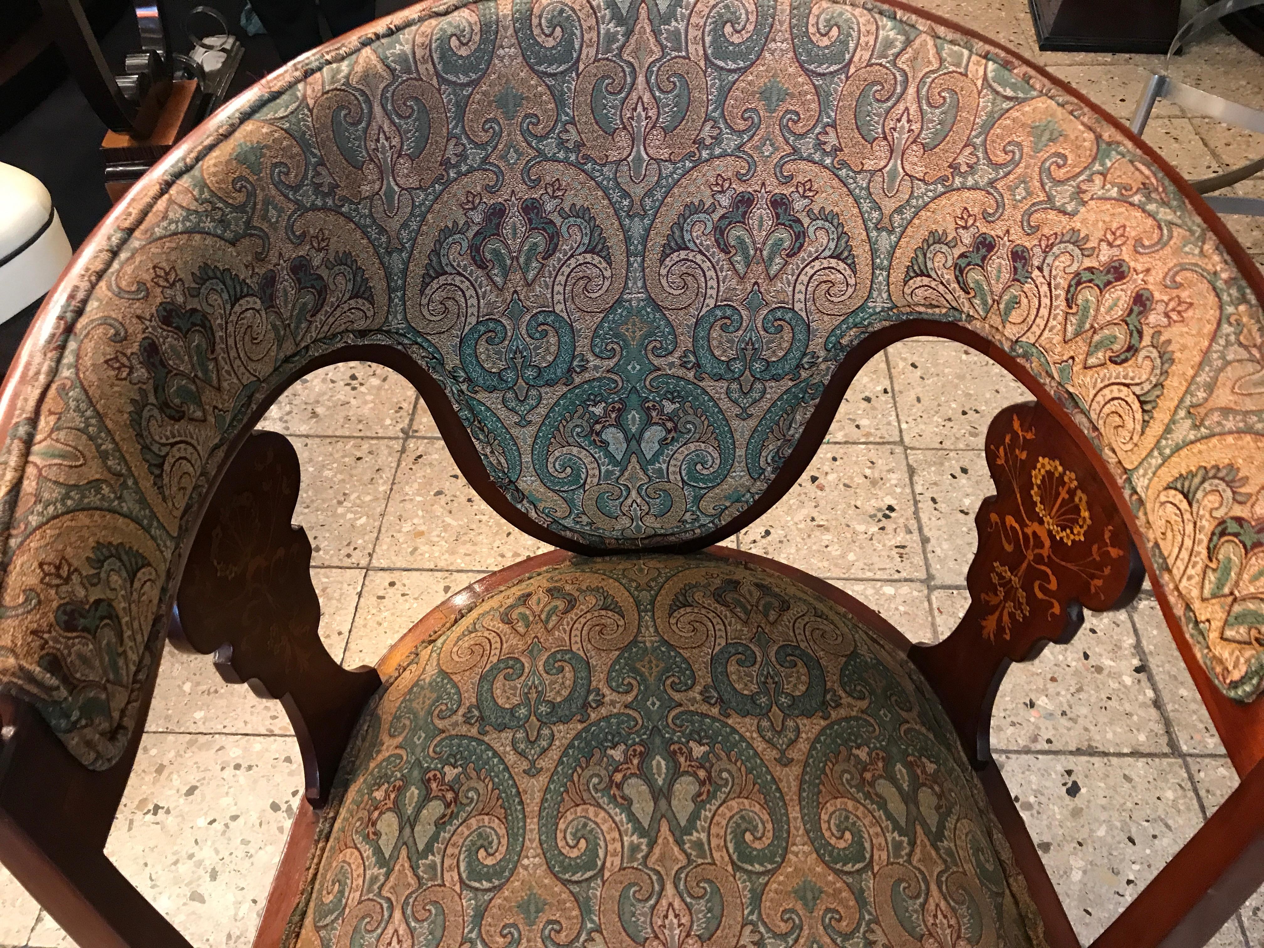 Ensemble Art Nouveau, 1 canapé, 2 fauteuils, 4 chaises, 1890, attribué à William Morris en vente 3