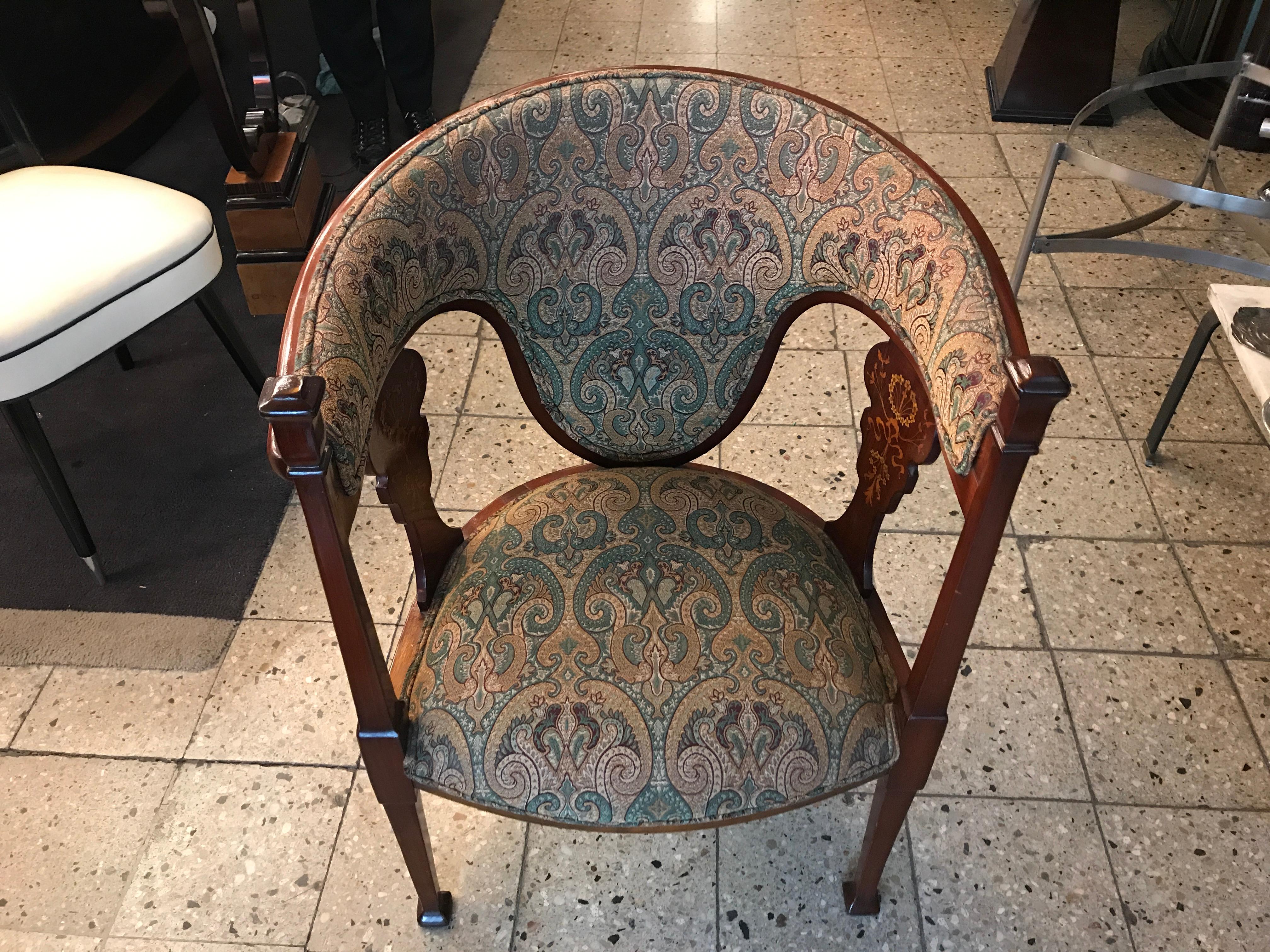 Ensemble Art Nouveau, 1 canapé, 2 fauteuils, 4 chaises, 1890, attribué à William Morris en vente 5