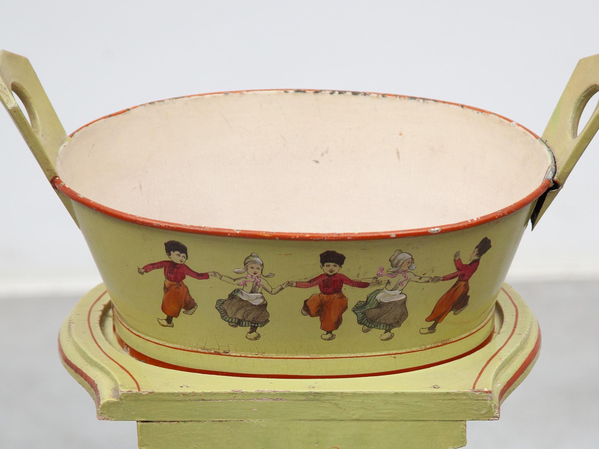 Métal Ensemble de jouets pour enfants Art nouveau en vente