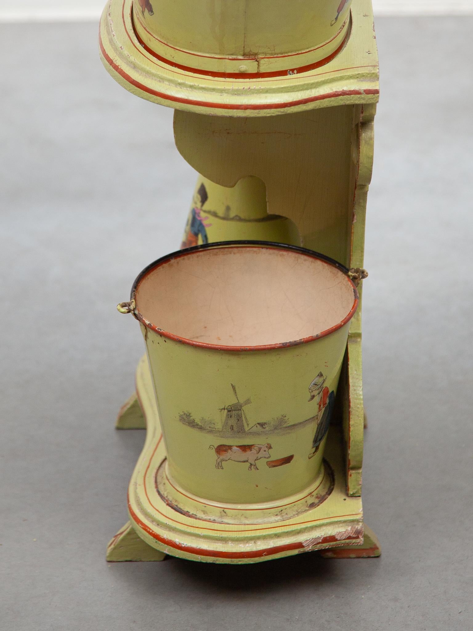 Ensemble de jouets pour enfants Art nouveau en vente 2