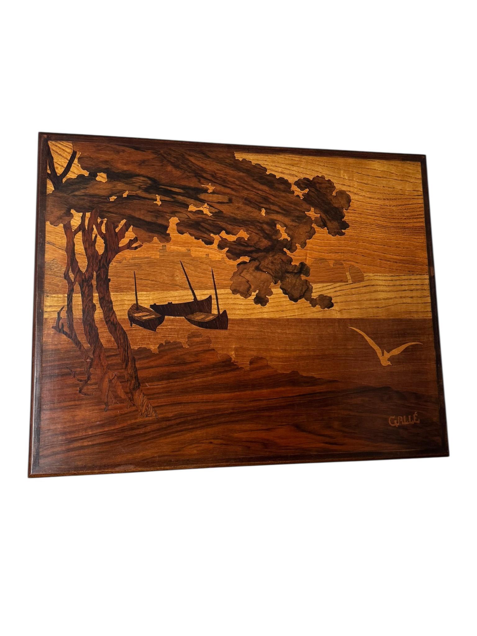 Juego de cuatro mesas nido Art Nouveau de Emile Galle Nancy Francia, 1900 en venta 12