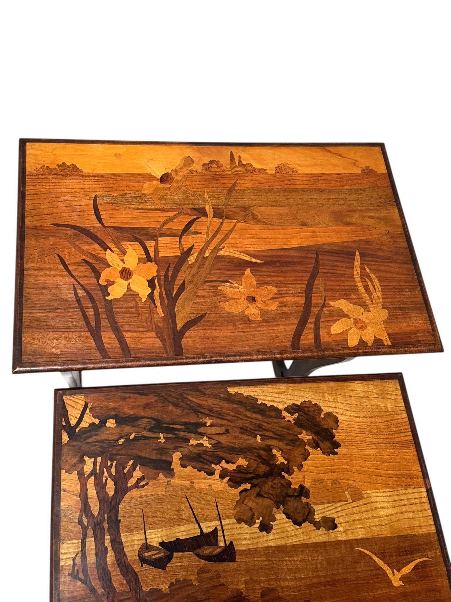 Juego de cuatro mesas nido Art Nouveau de Emile Galle Nancy Francia, 1900 en venta 2