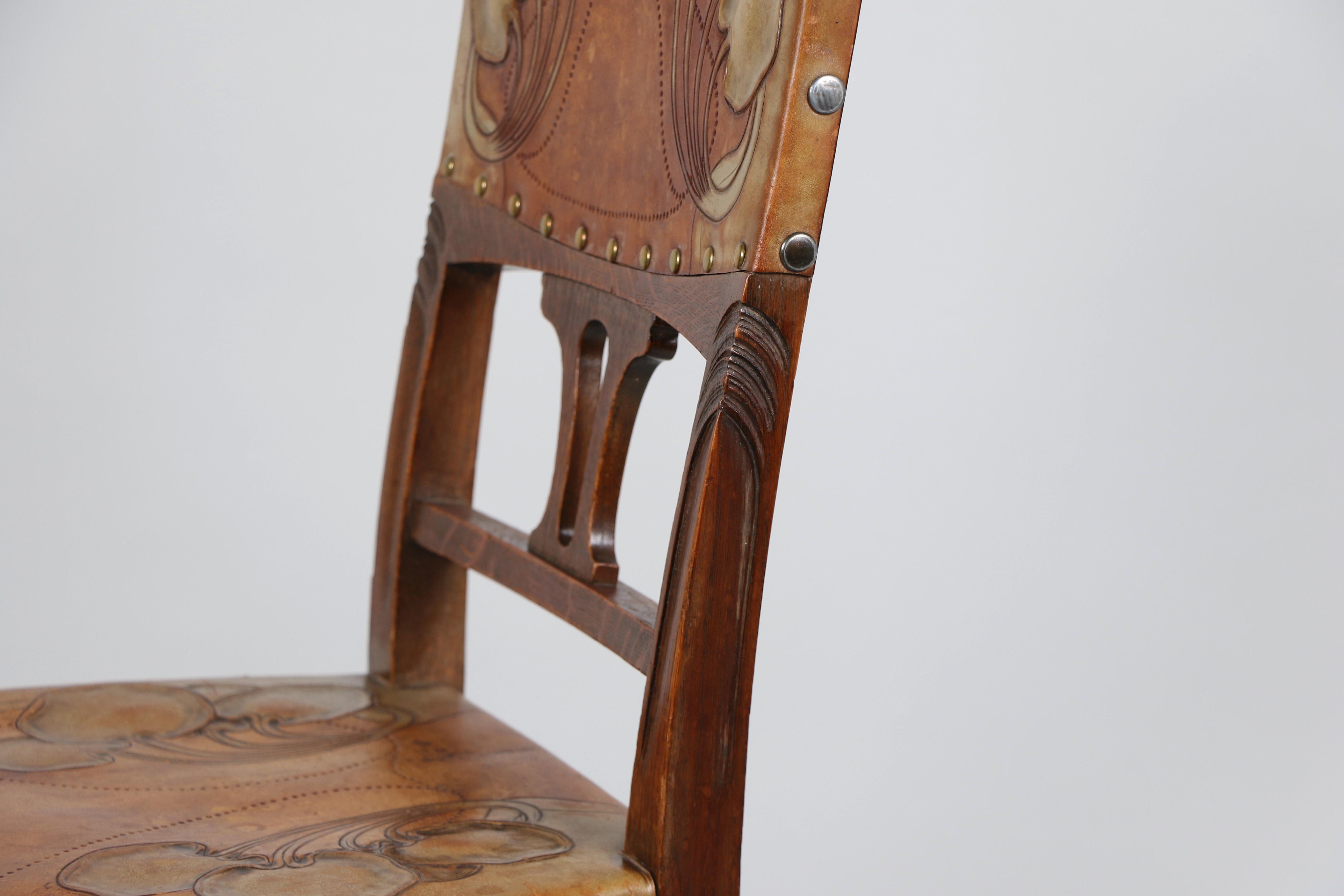 Art Nouveau Set of Six Chairs in Solid Oak. Vienna, c. 1910. For Sale 7