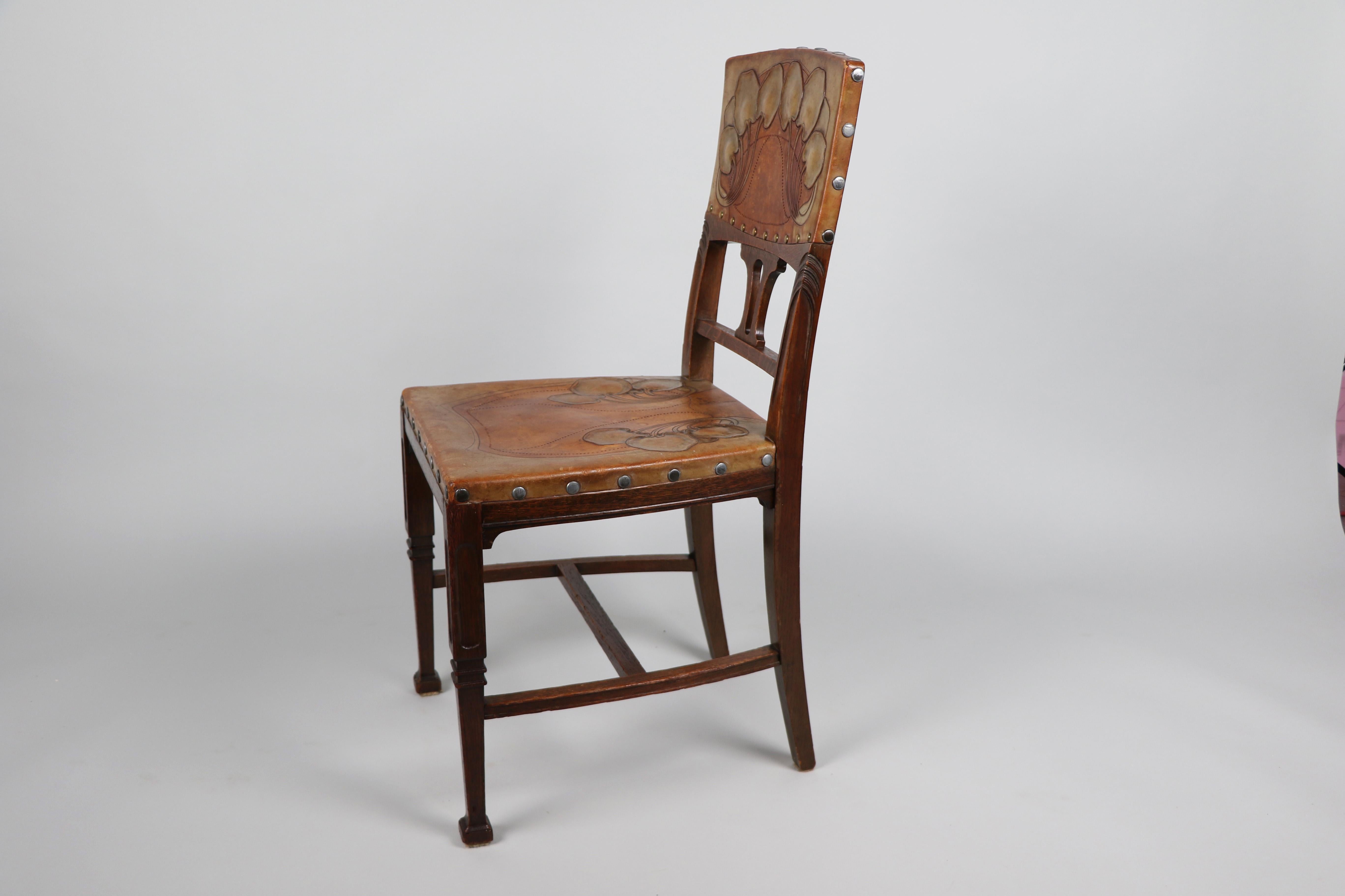 Art Nouveau Set of Six Chairs in Solid Oak. Vienna, c. 1910. For Sale 8