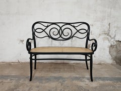 Sillón Art Nouveau nº 2 de madera curvada y caña de Thonet Brothers, Austria Década de 1870