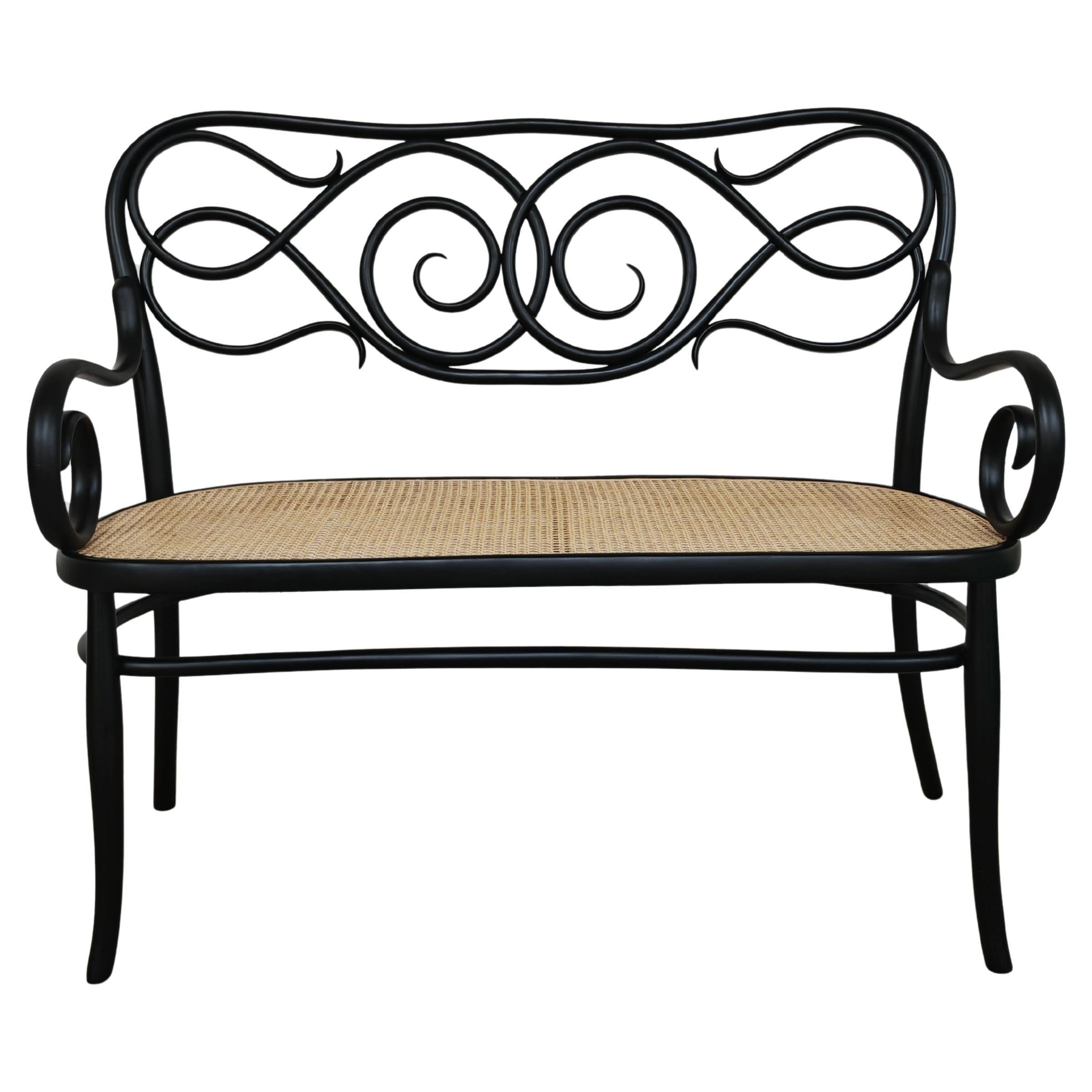 Divano Art Nouveau n. 2 in legno curvato e canna da zucchero di Thonet Brothers, Austria, 1870